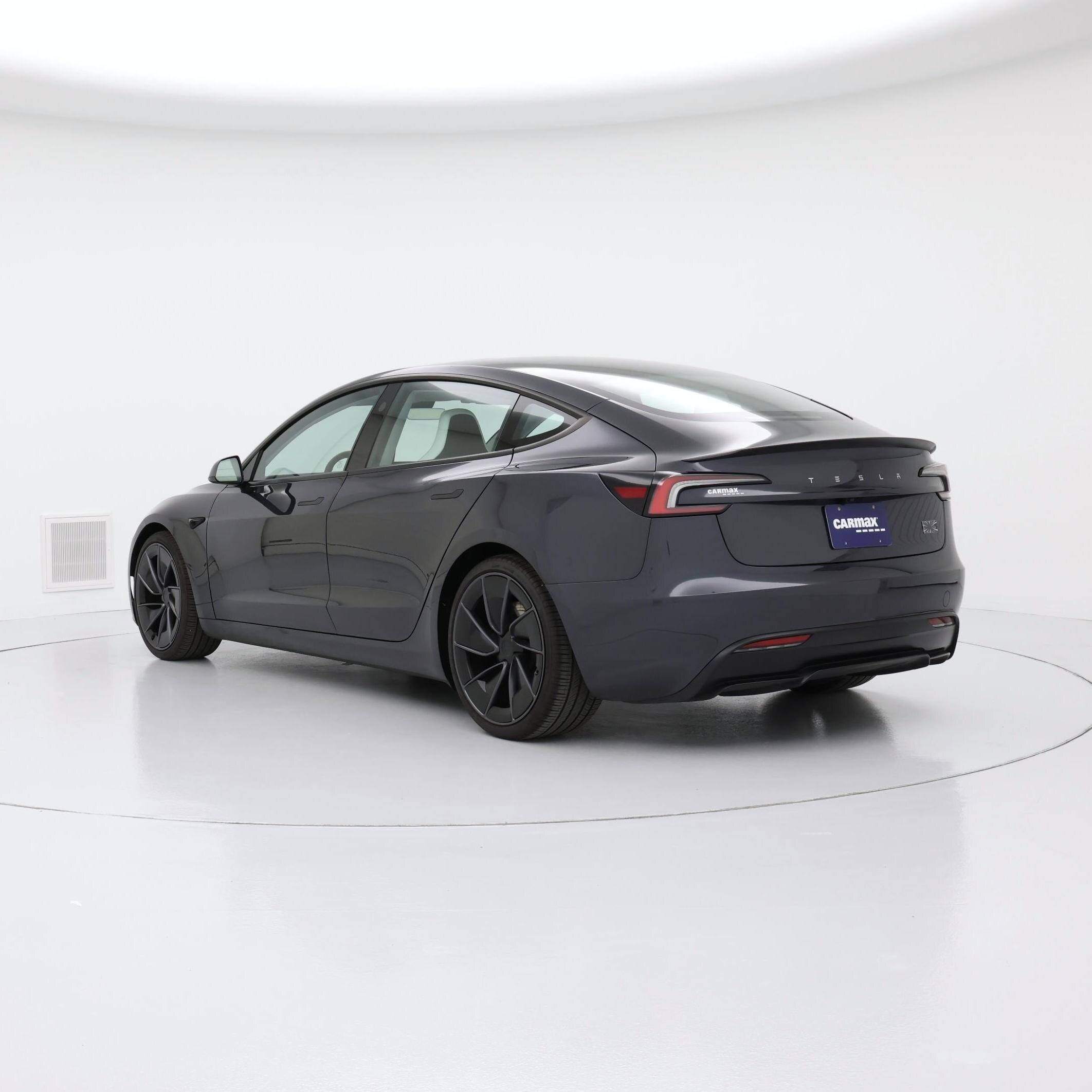 Thumbnail: 2025 Tesla Model 3 - 2