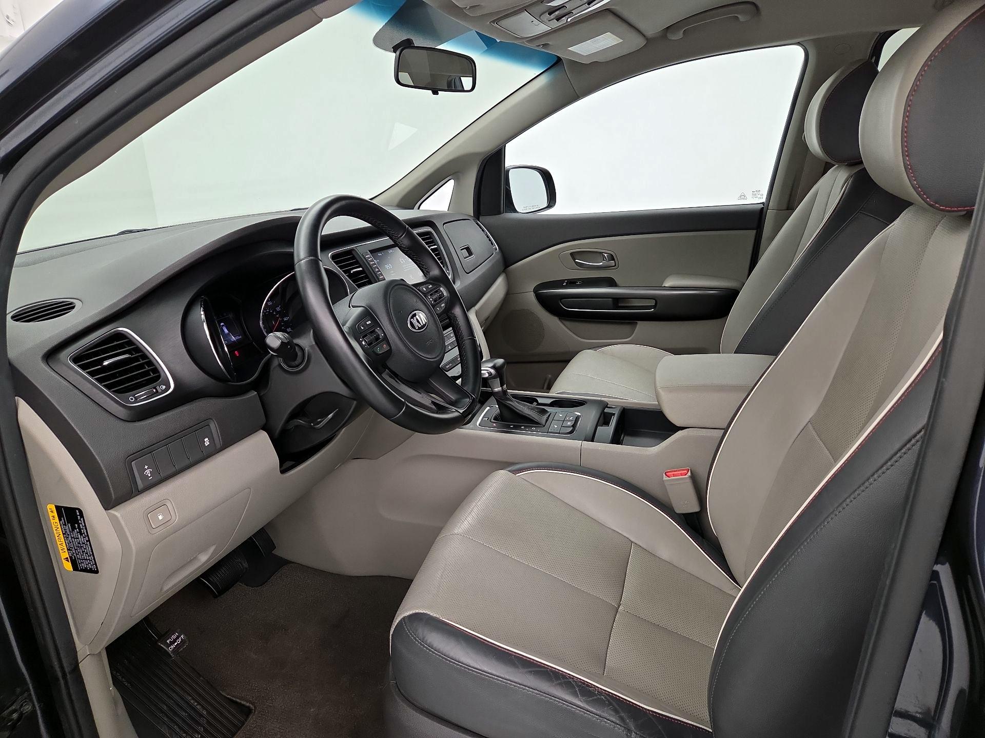 Thumbnail: 2017 Kia Sedona - 11