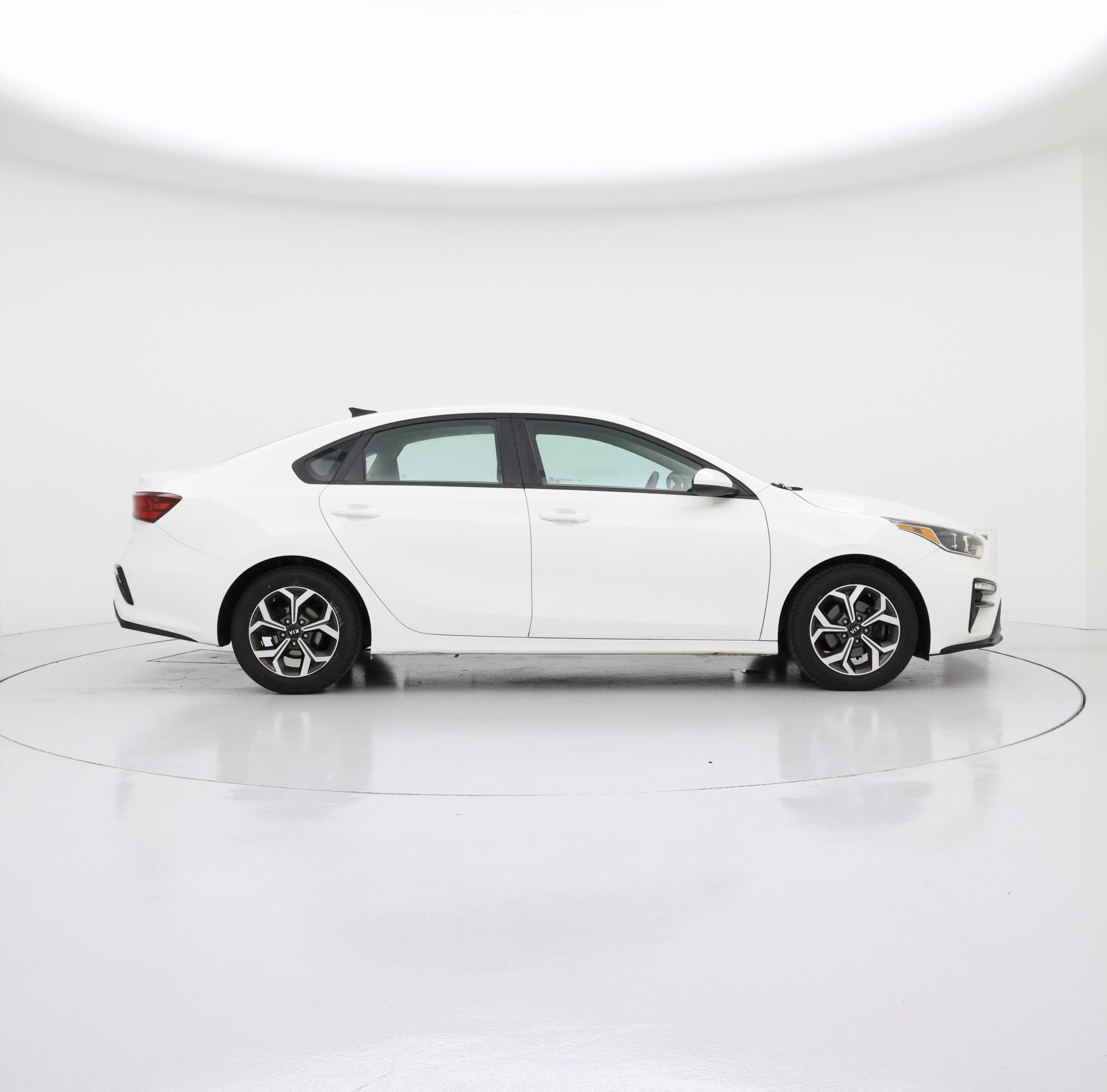 Thumbnail: 2019 Kia Forte - 7