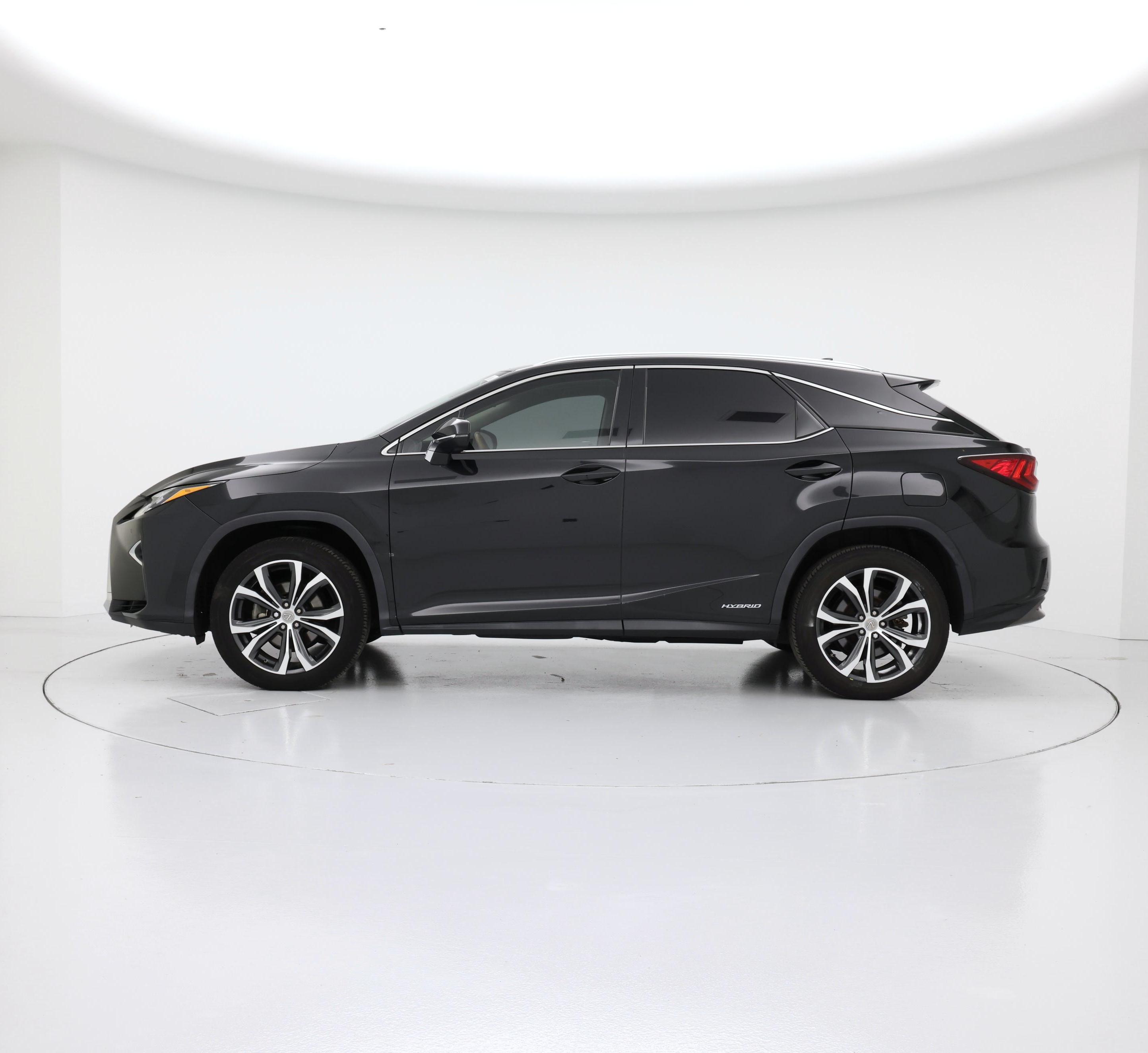 Thumbnail: 2017 Lexus RX - 3
