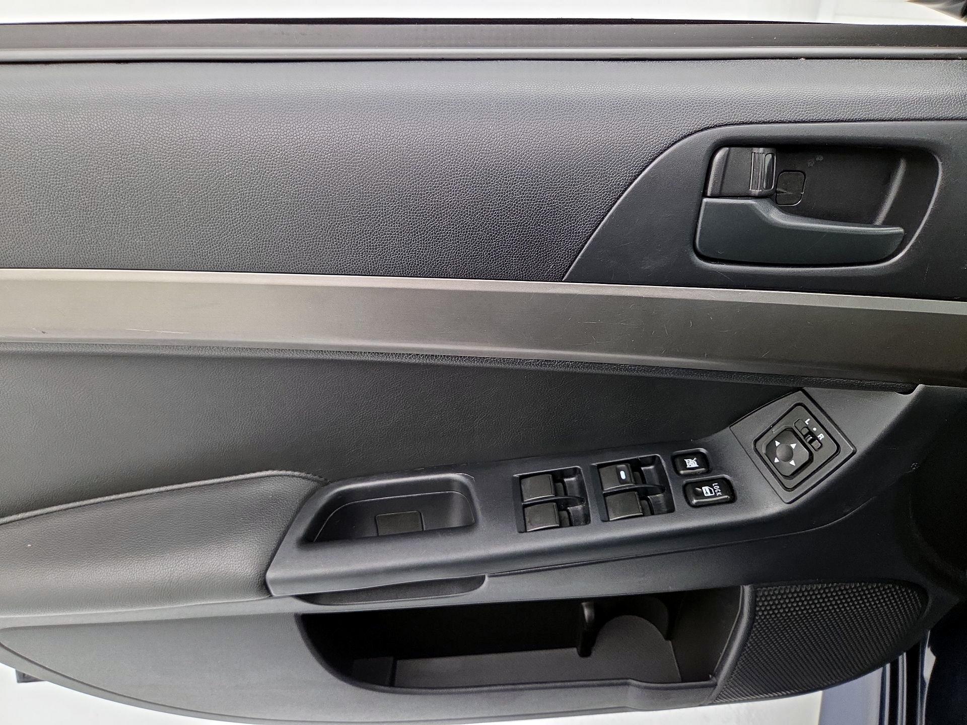 Thumbnail: 2014 Mitsubishi Lancer - 12