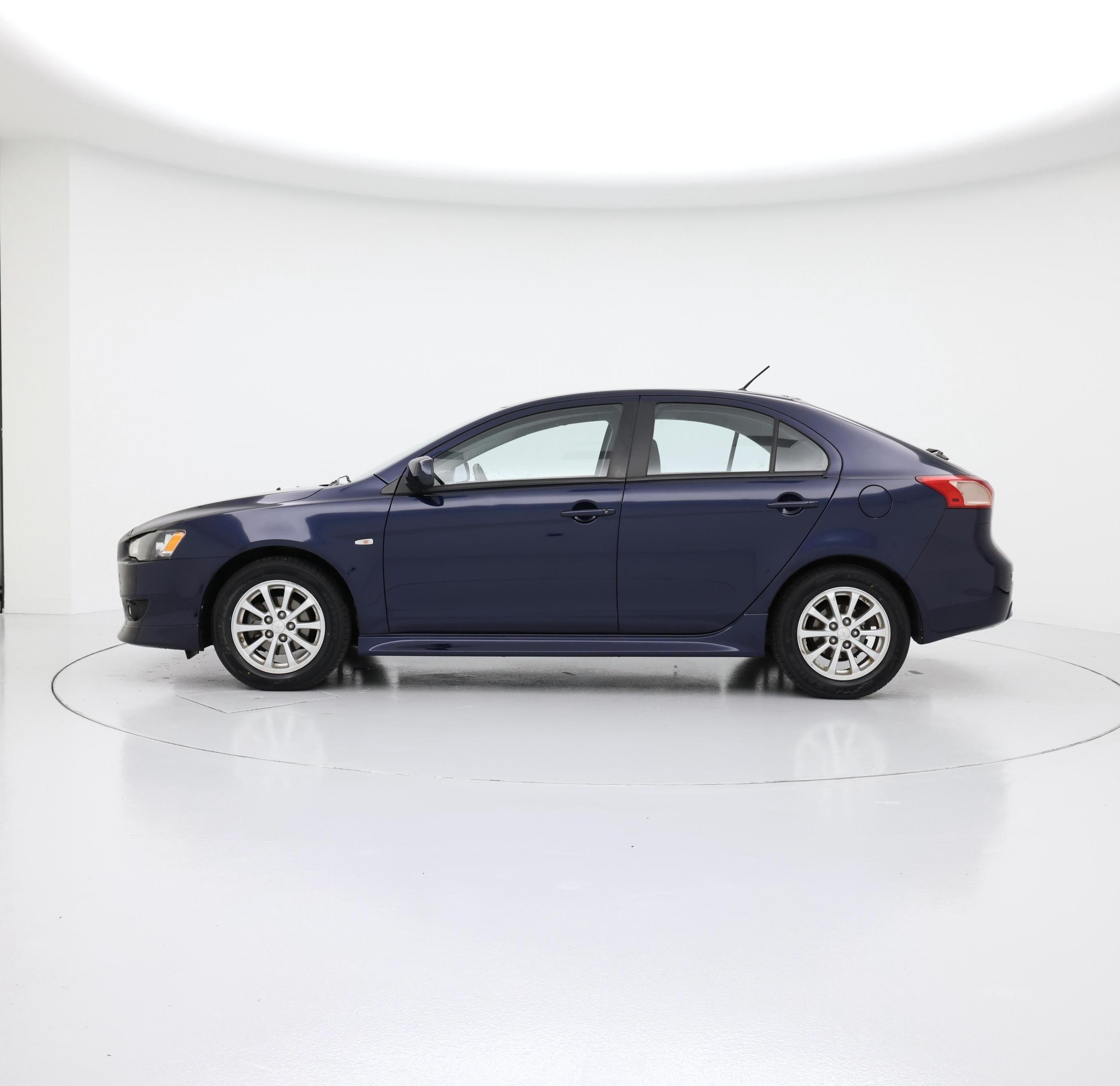 Thumbnail: 2014 Mitsubishi Lancer - 3