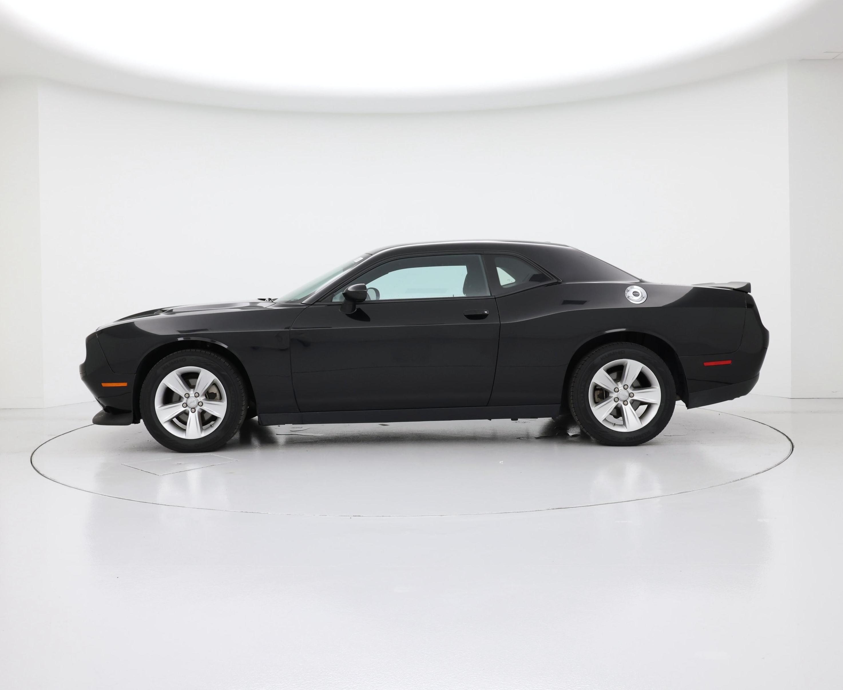Thumbnail: 2023 Dodge Challenger - 3