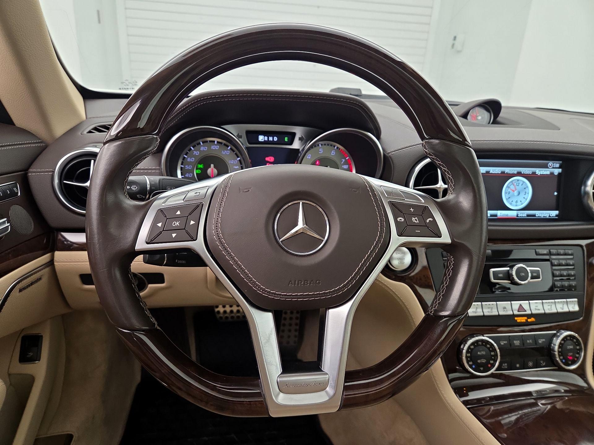 Thumbnail: 2015 Mercedes-Benz SL-Class - 10