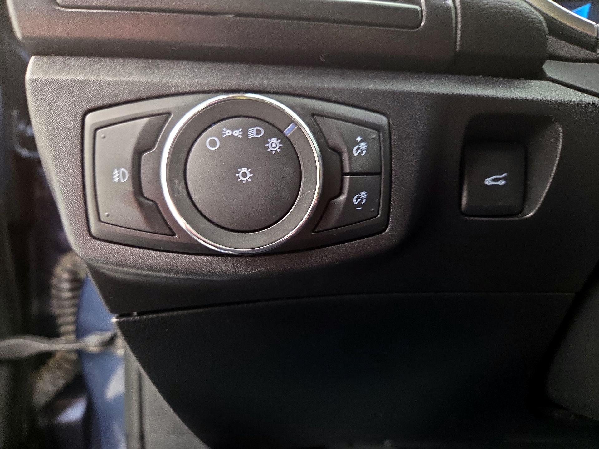 Thumbnail: 2018 Ford Fusion - 13