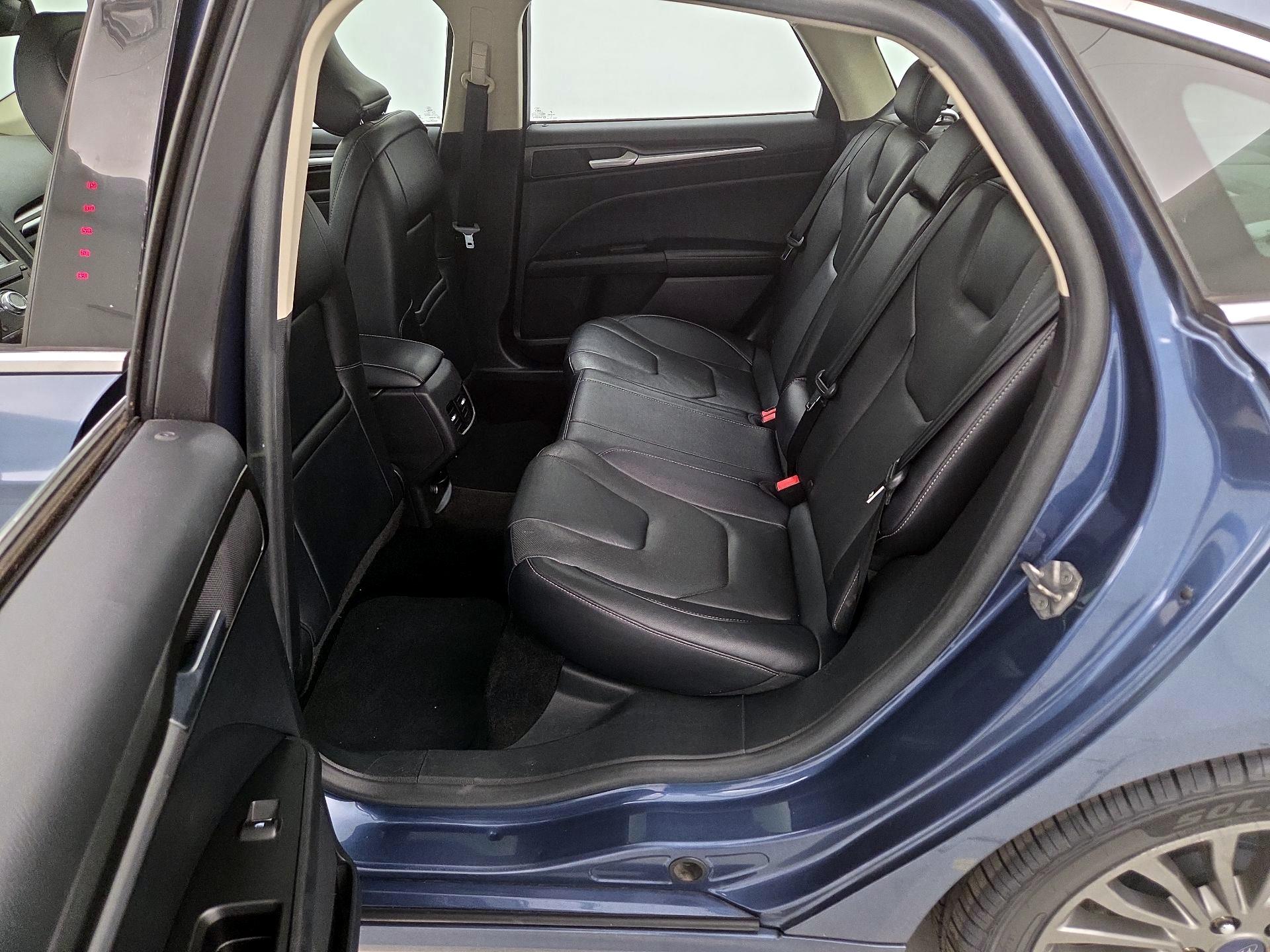 Thumbnail: 2018 Ford Fusion - 20