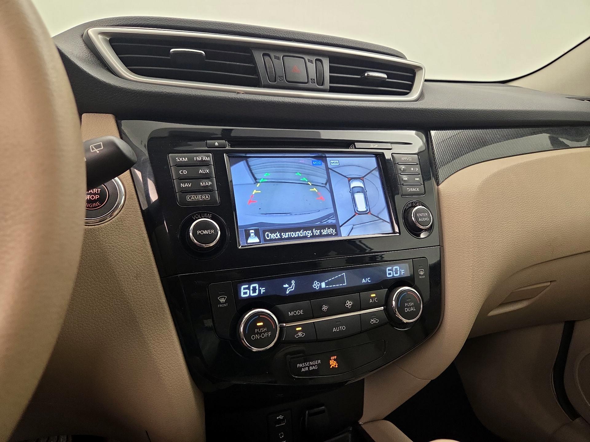 Thumbnail: 2015 Nissan Rogue - 15