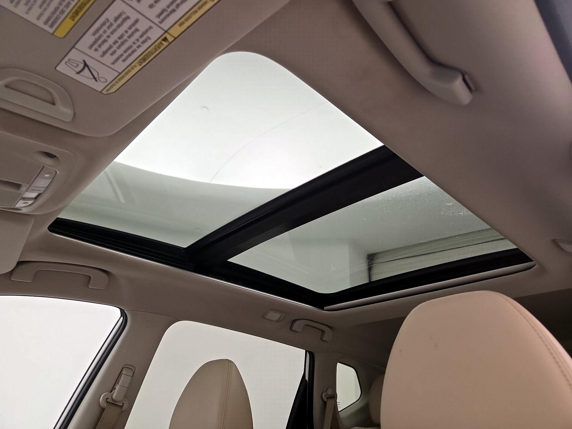 Thumbnail: 2015 Nissan Rogue - 20