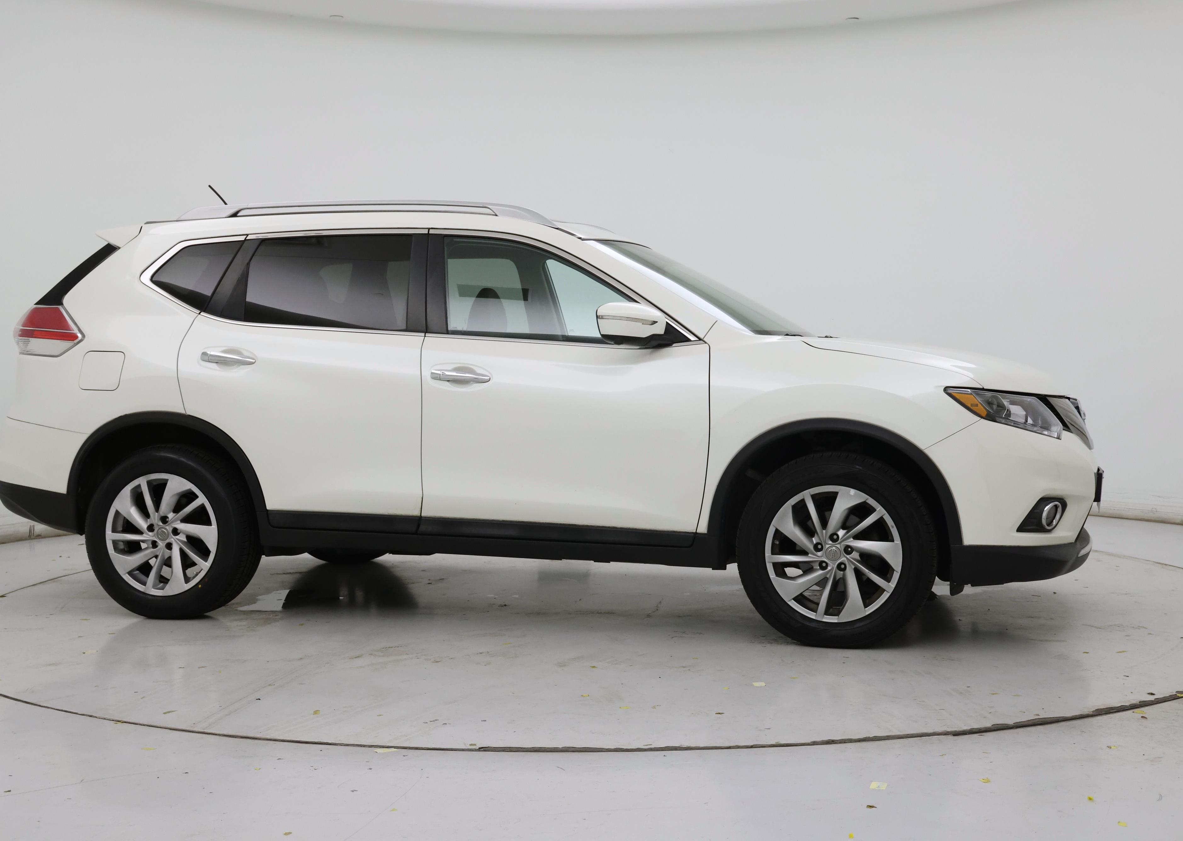 Thumbnail: 2015 Nissan Rogue - 6