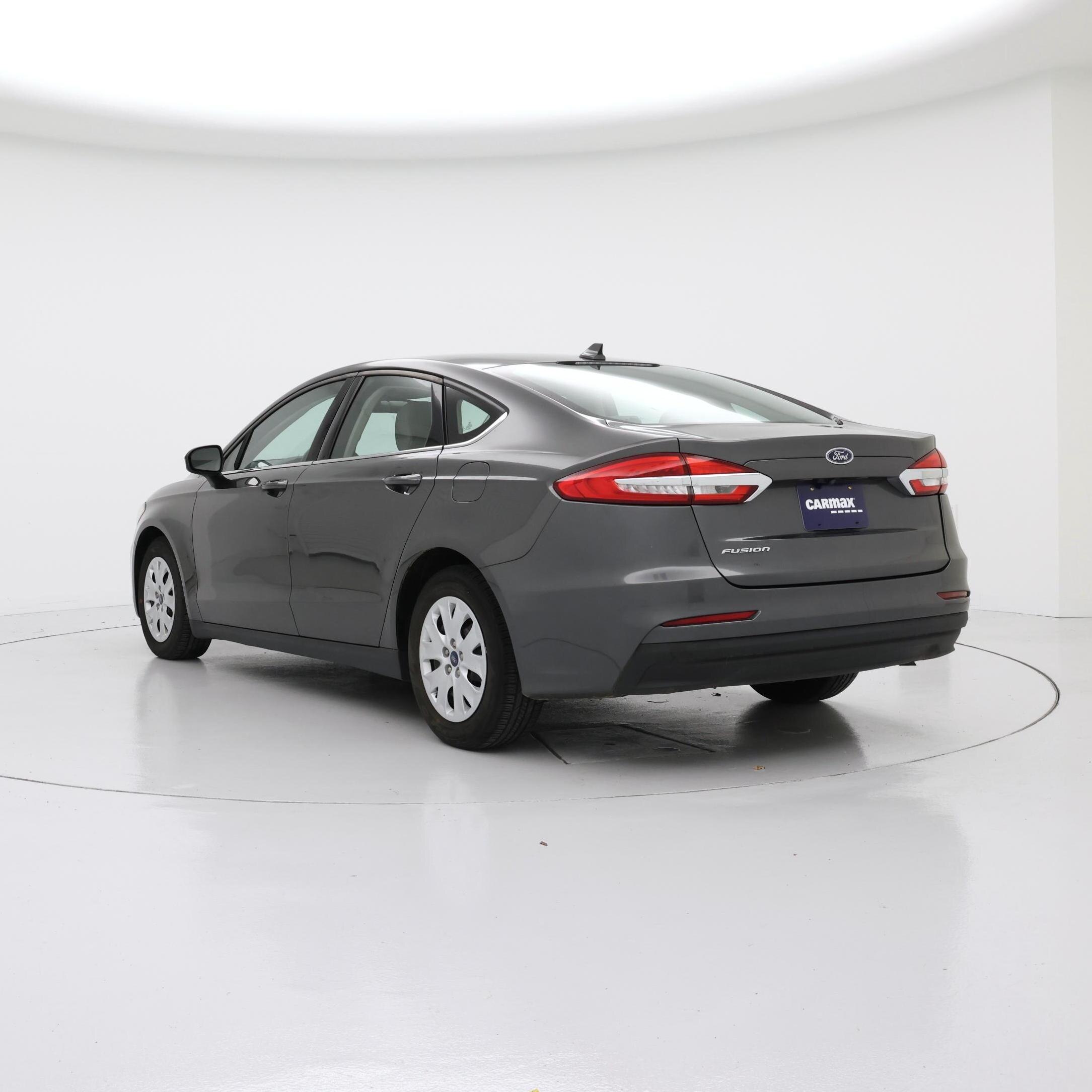 Thumbnail: 2020 Ford Fusion - 2