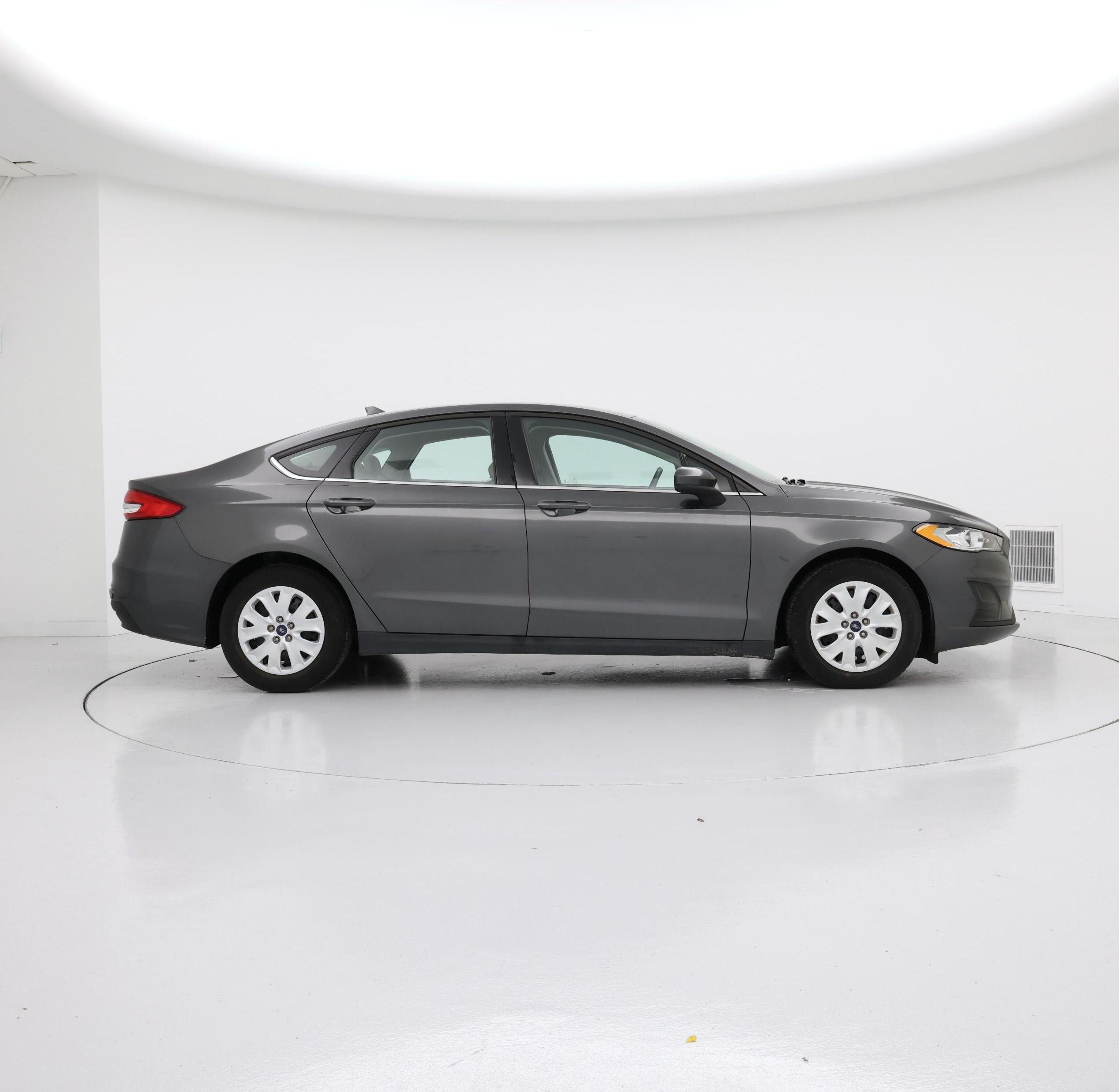 Thumbnail: 2020 Ford Fusion - 7