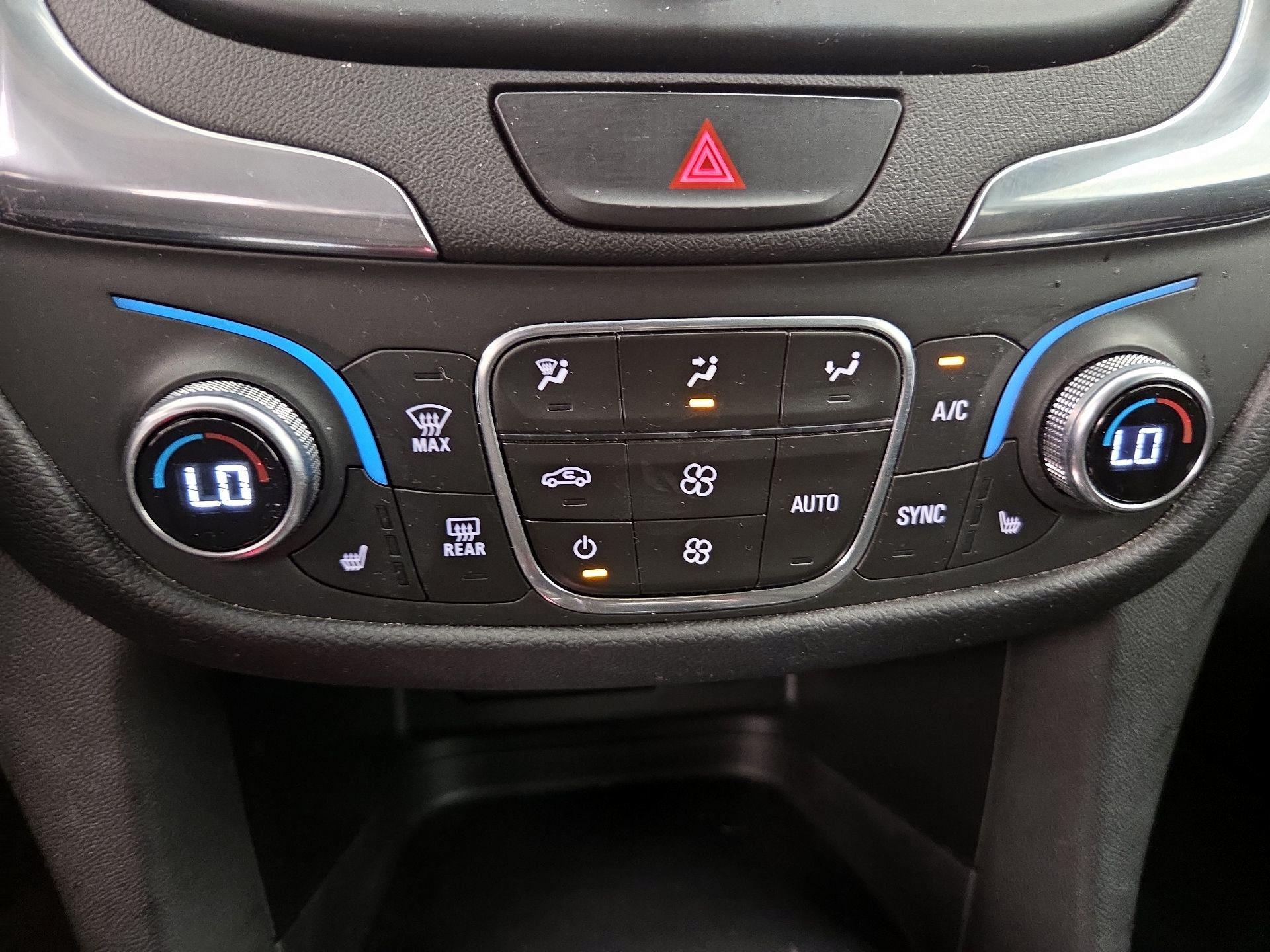 Thumbnail: 2020 Chevrolet Equinox - 16