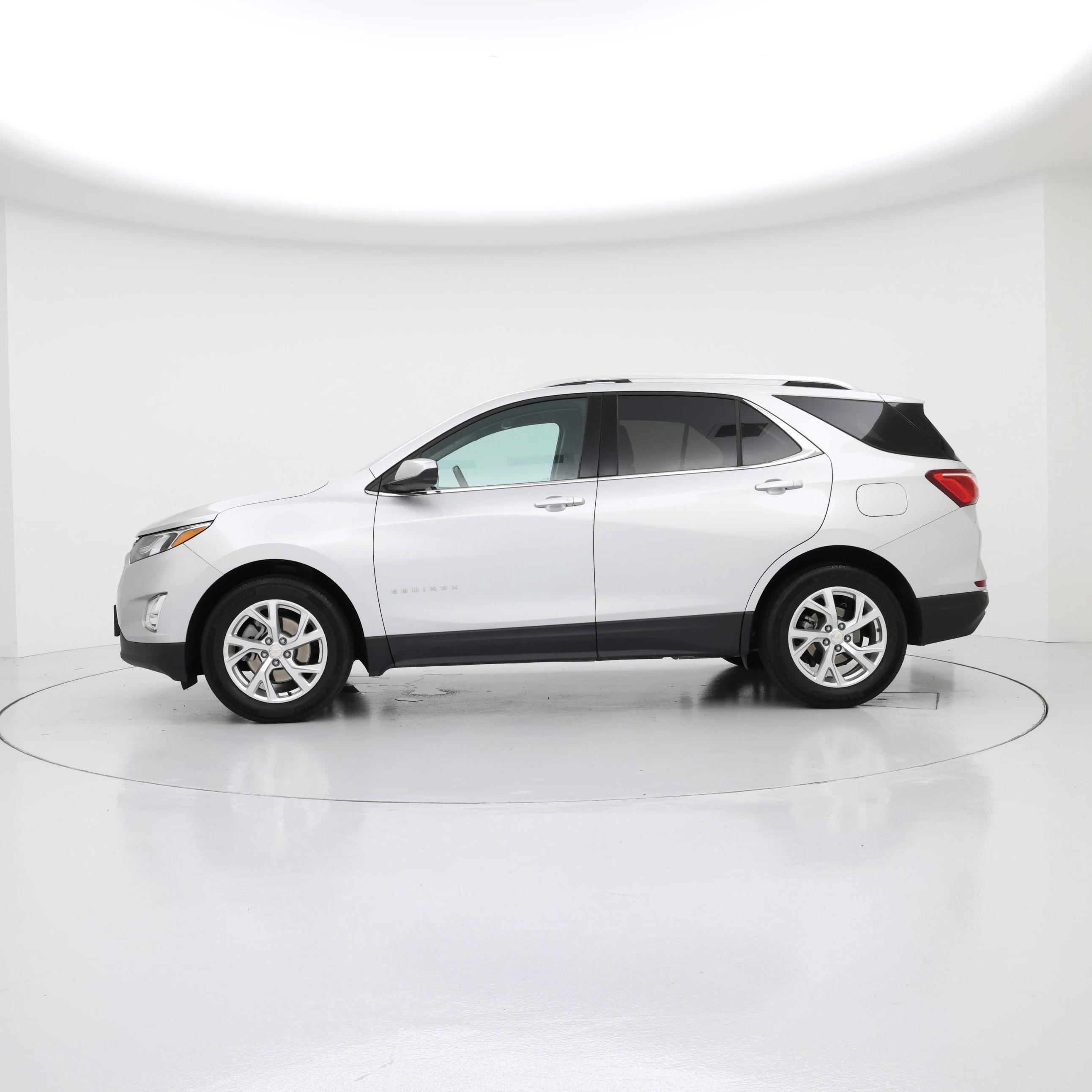 Thumbnail: 2020 Chevrolet Equinox - 3