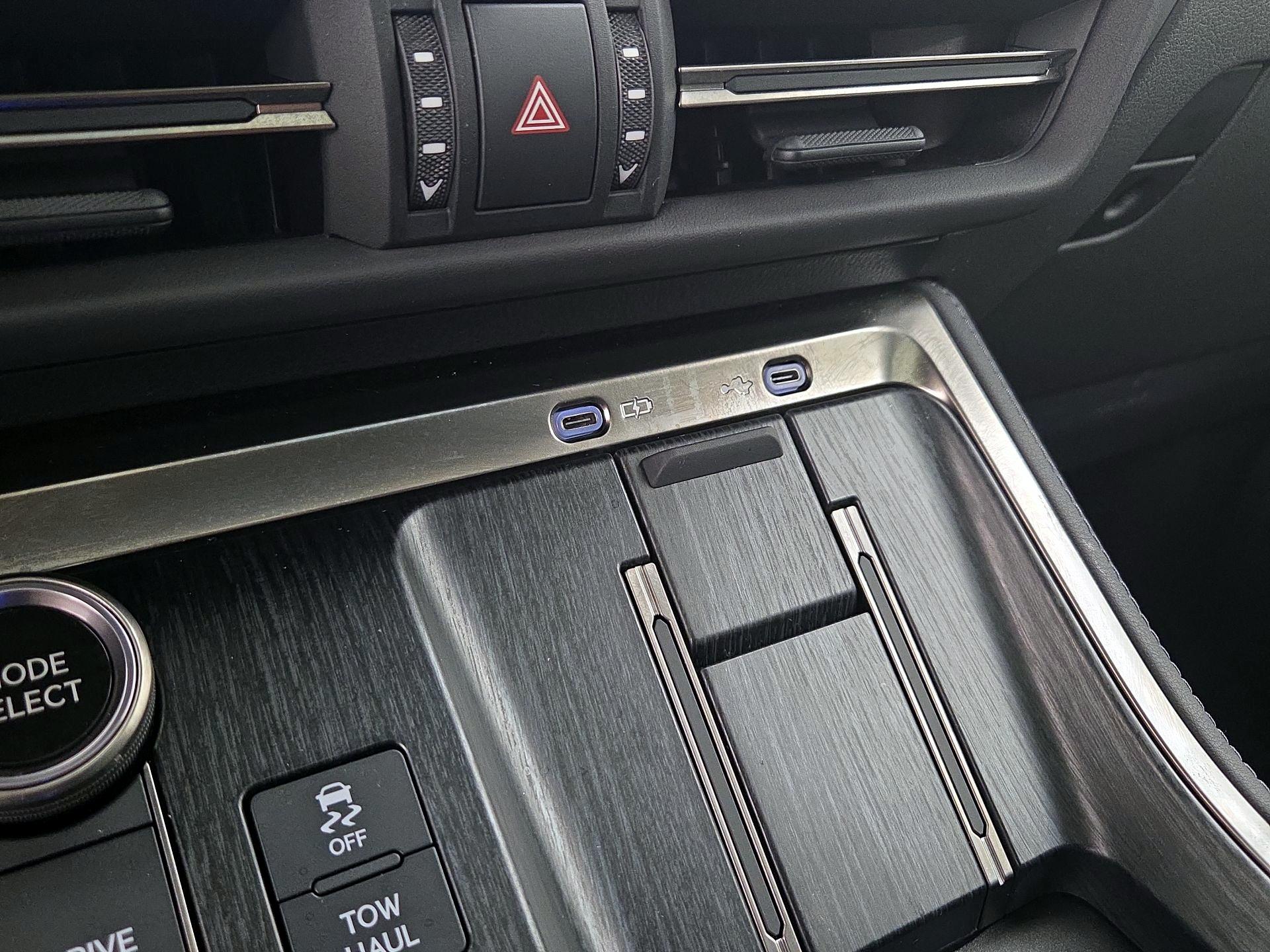 Thumbnail: 2025 Lexus GX - 18