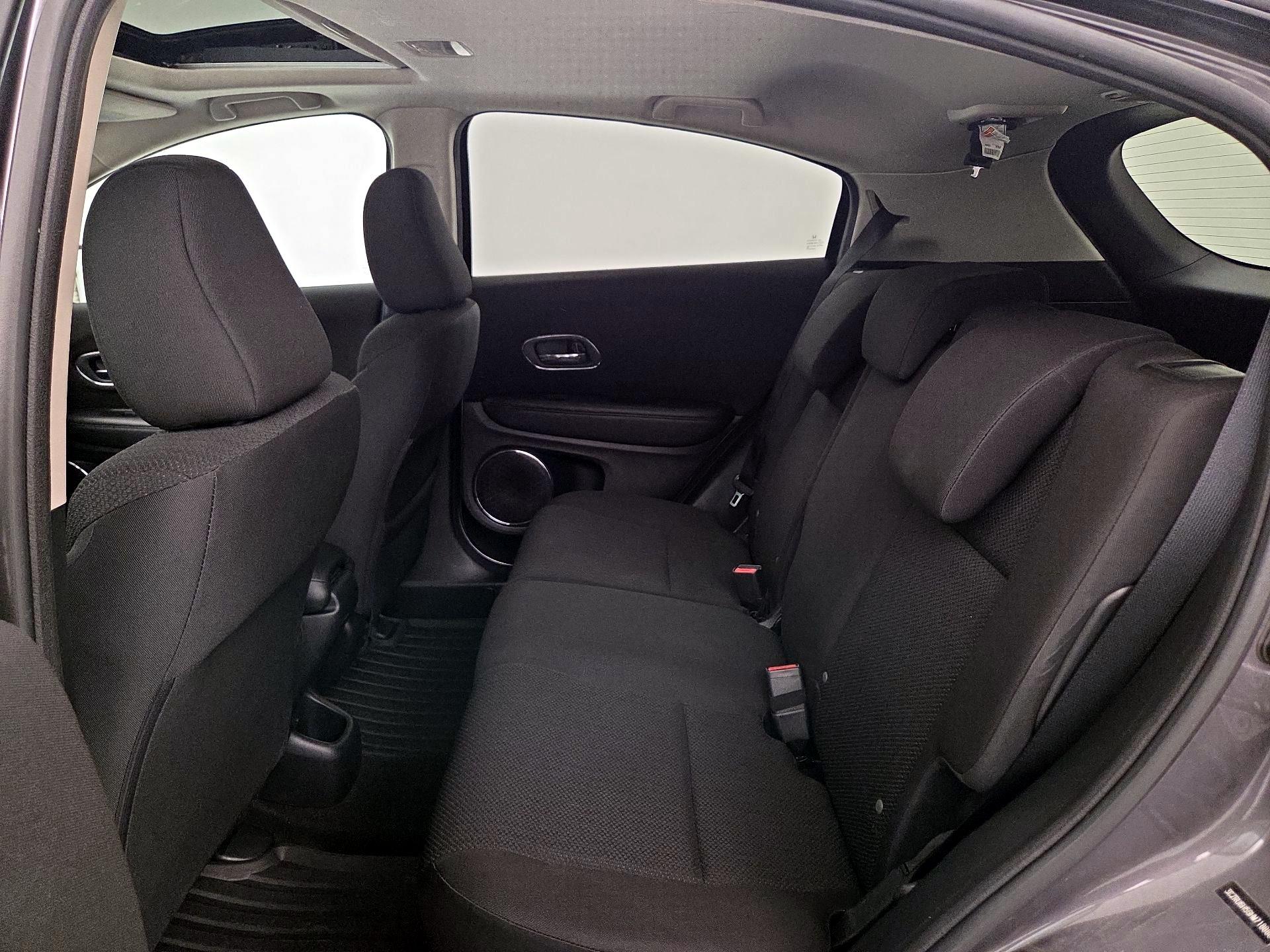 Thumbnail: 2017 Honda HR-V - 20