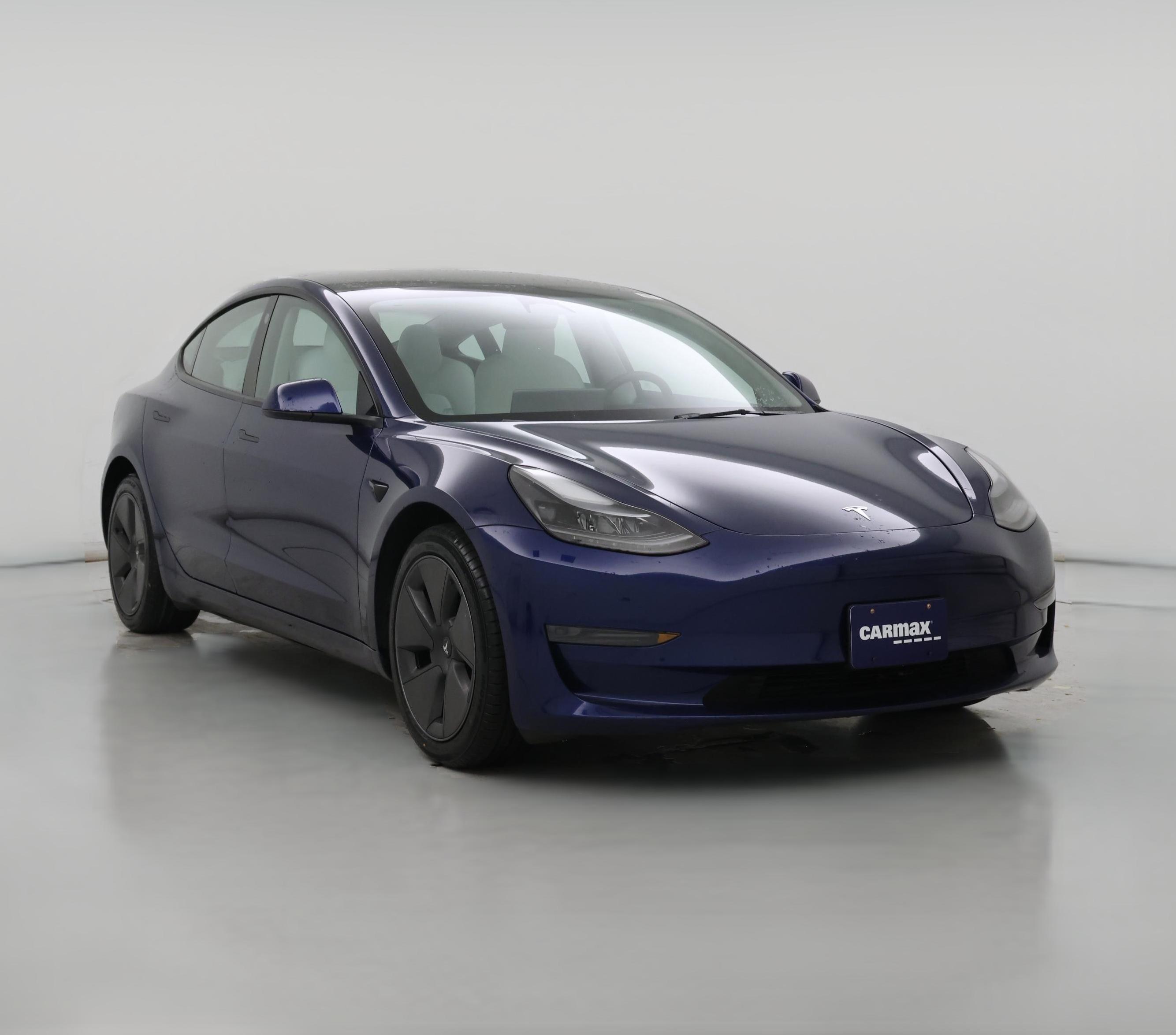 Thumbnail: 2023 Tesla Model 3 - 1