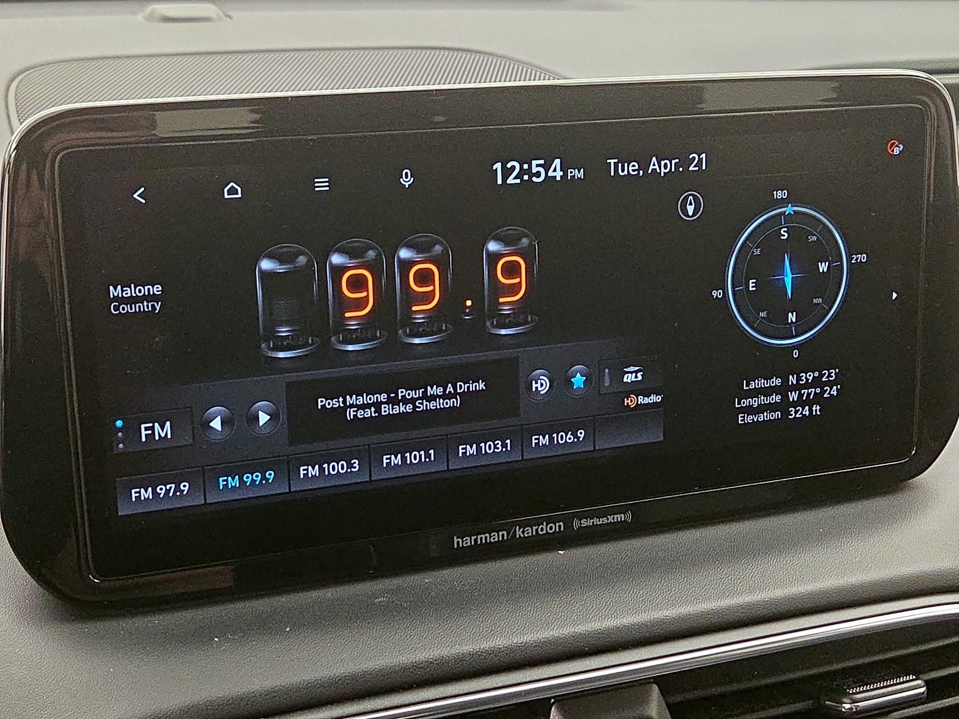 Thumbnail: 2022 Hyundai Santa Fe - 14