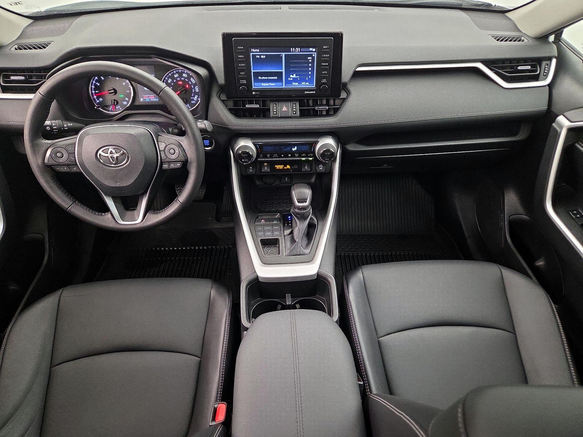 Thumbnail: 2022 Toyota RAV4 - 9