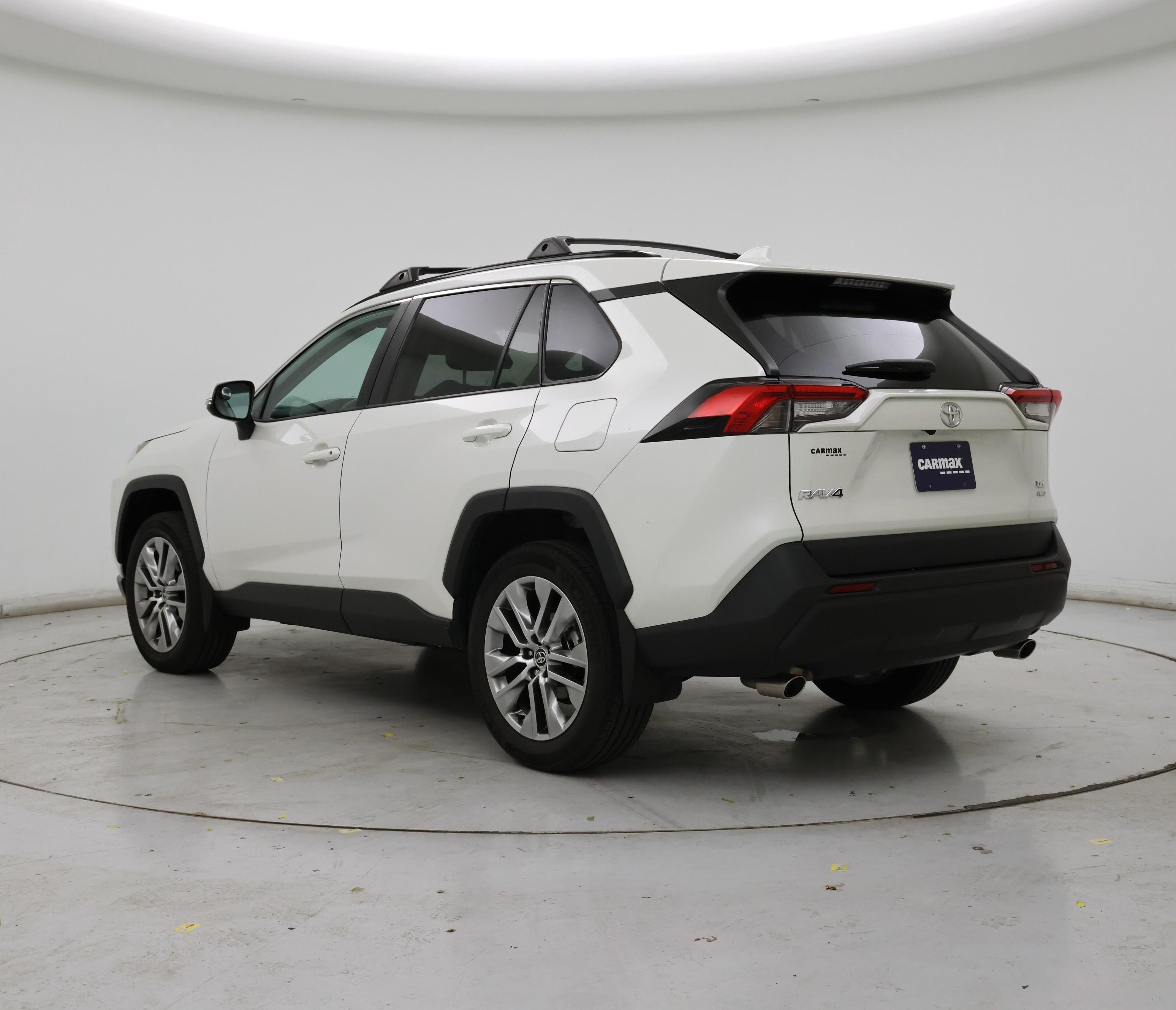 Thumbnail: 2022 Toyota RAV4 - 2