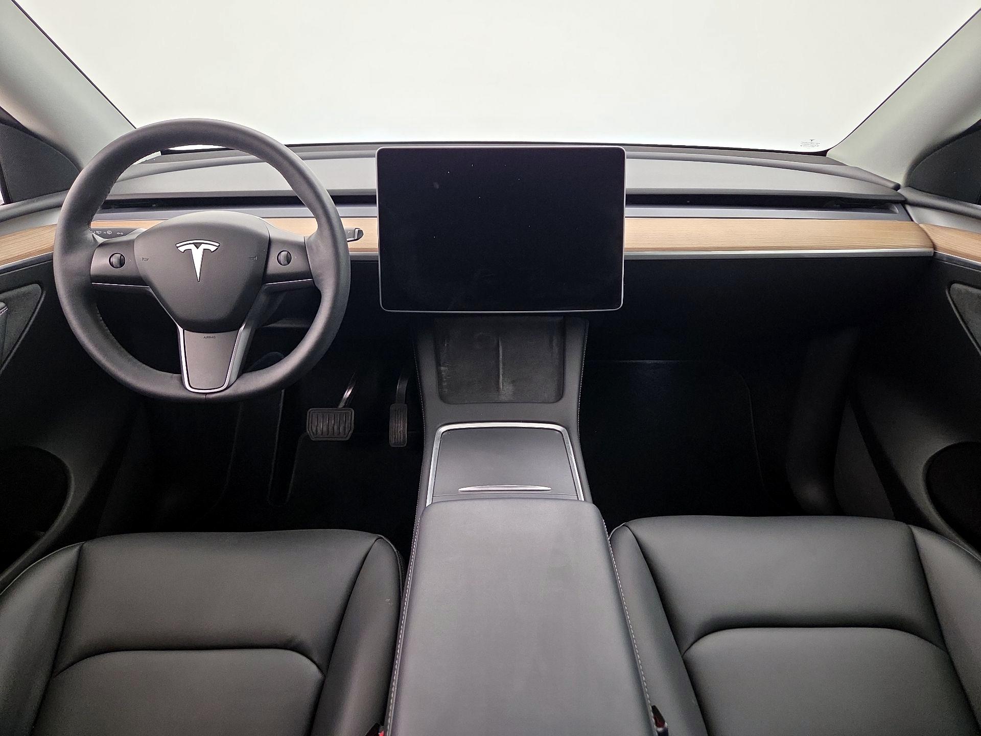 Thumbnail: 2022 Tesla Model Y - 9