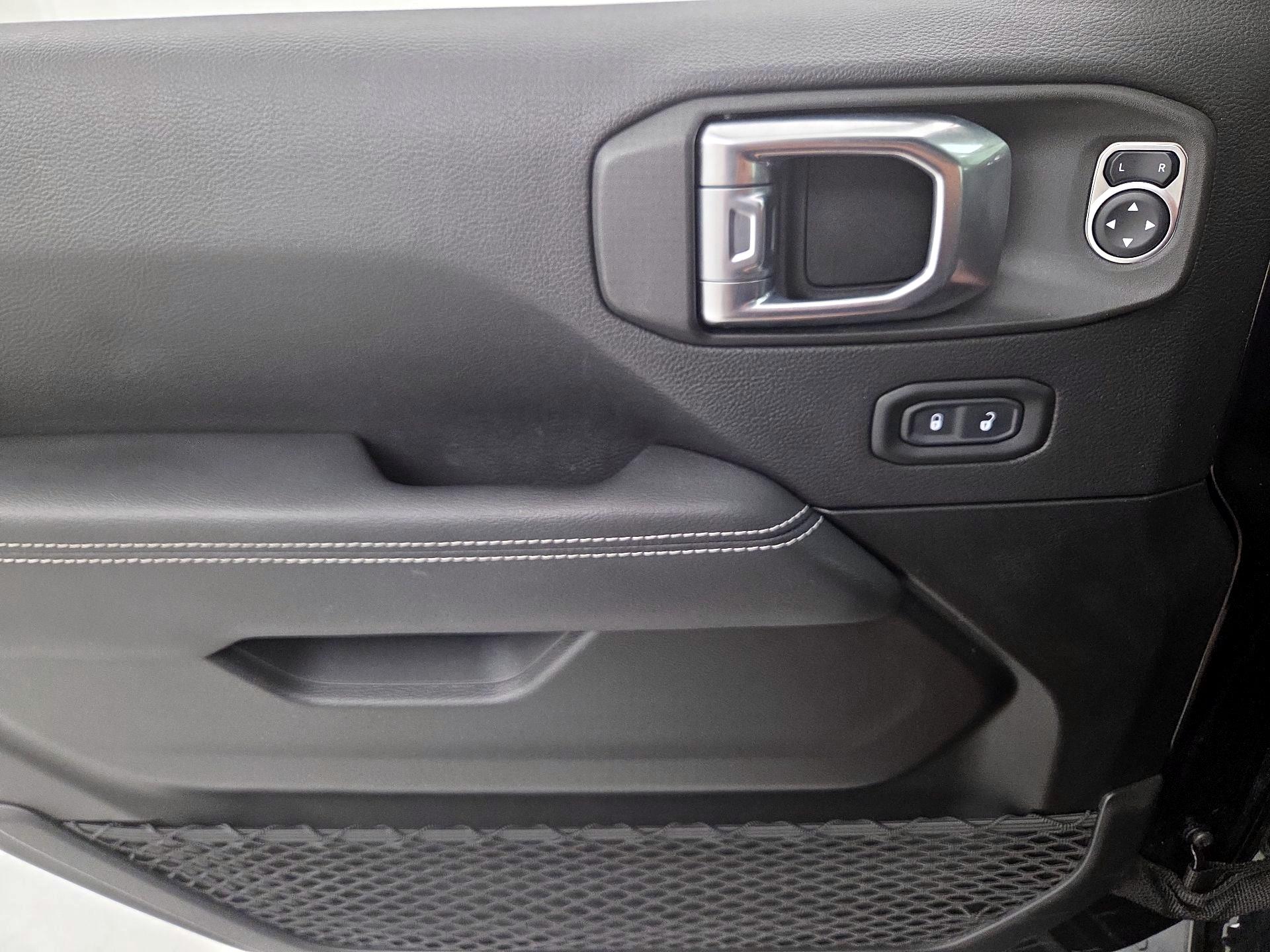 Thumbnail: 2021 Jeep Wrangler - 12