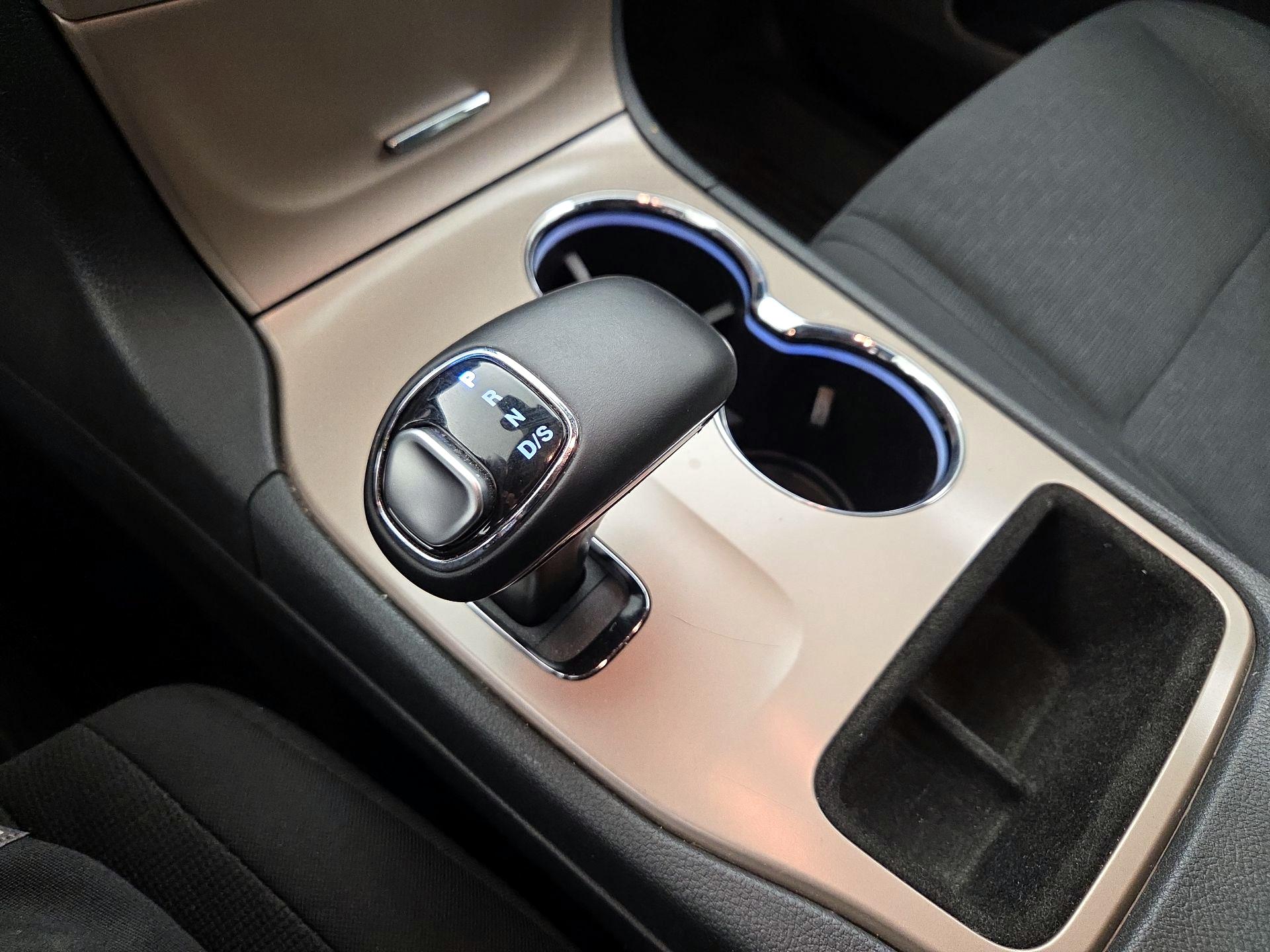 Thumbnail: 2015 Jeep Grand Cherokee - 14