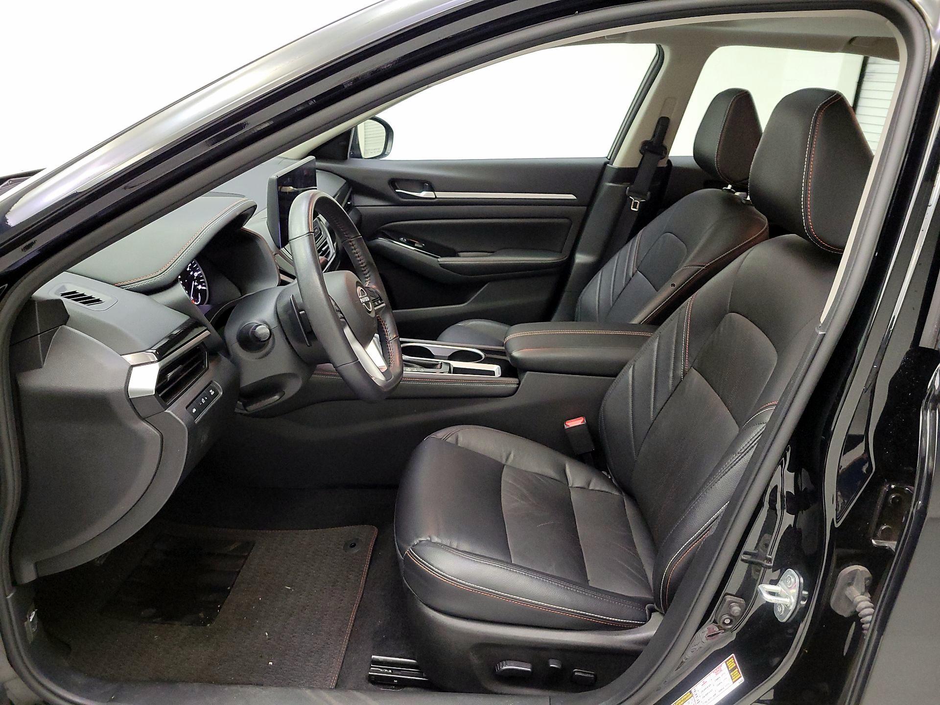 Thumbnail: 2024 Nissan Altima - 9