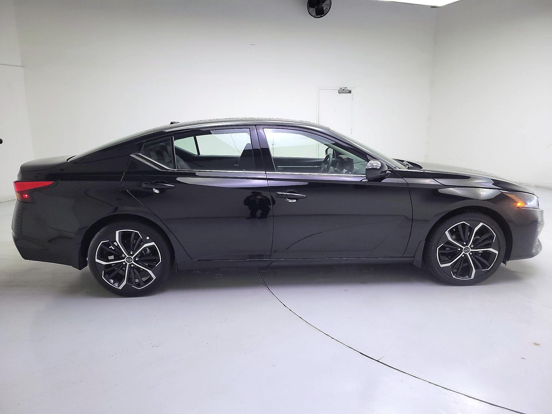 Thumbnail: 2024 Nissan Altima - 4