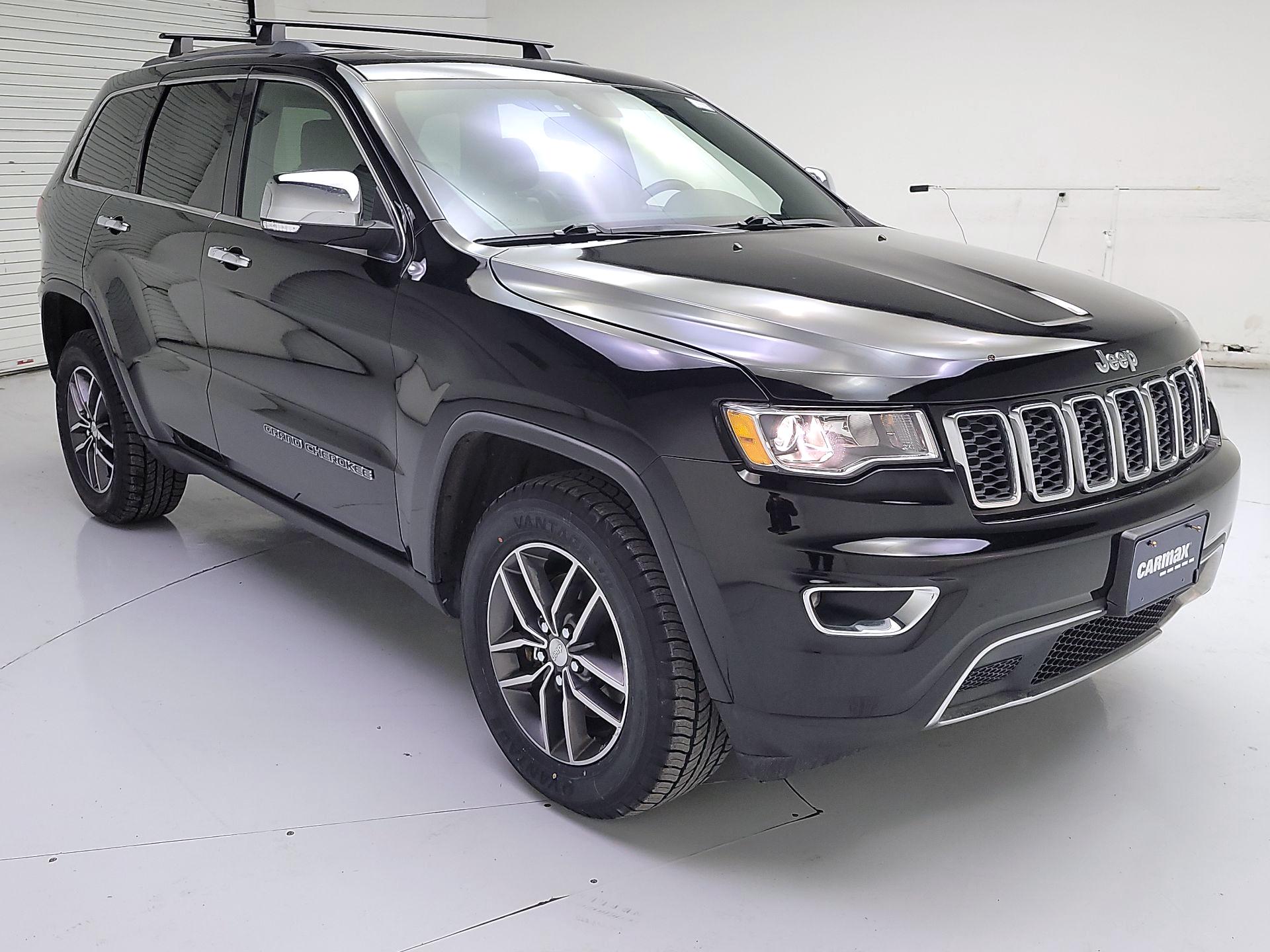 Thumbnail: 2017 Jeep Grand Cherokee - 1