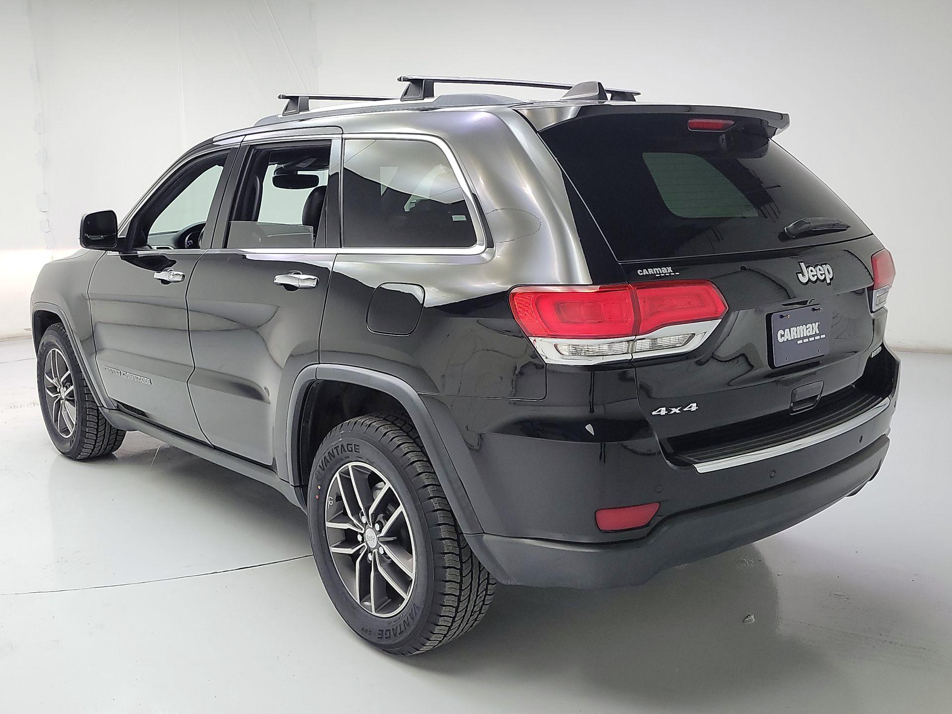 Thumbnail: 2017 Jeep Grand Cherokee - 7