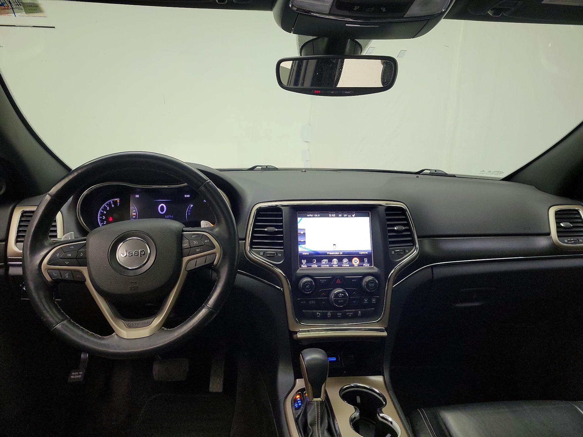 Thumbnail: 2017 Jeep Grand Cherokee - 8