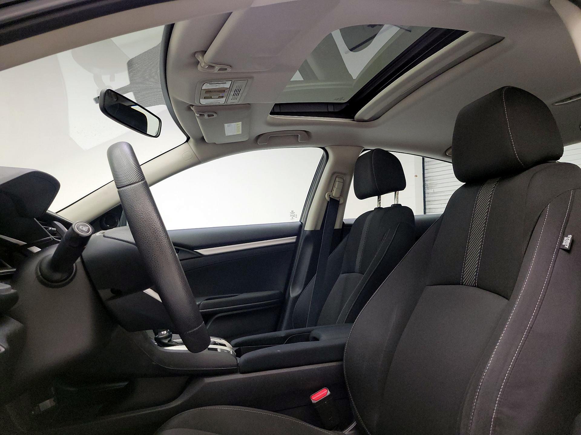 Thumbnail: 2016 Honda Civic - 17