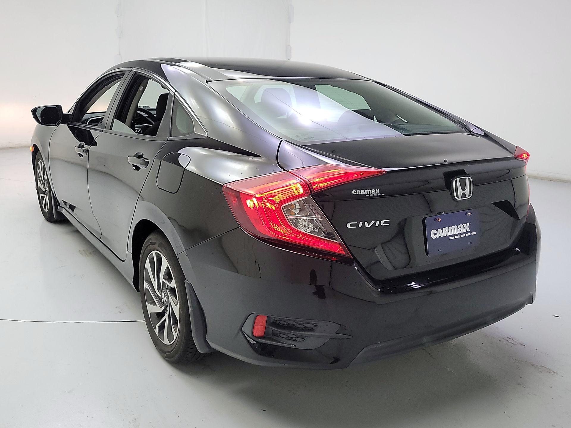 Thumbnail: 2016 Honda Civic - 7