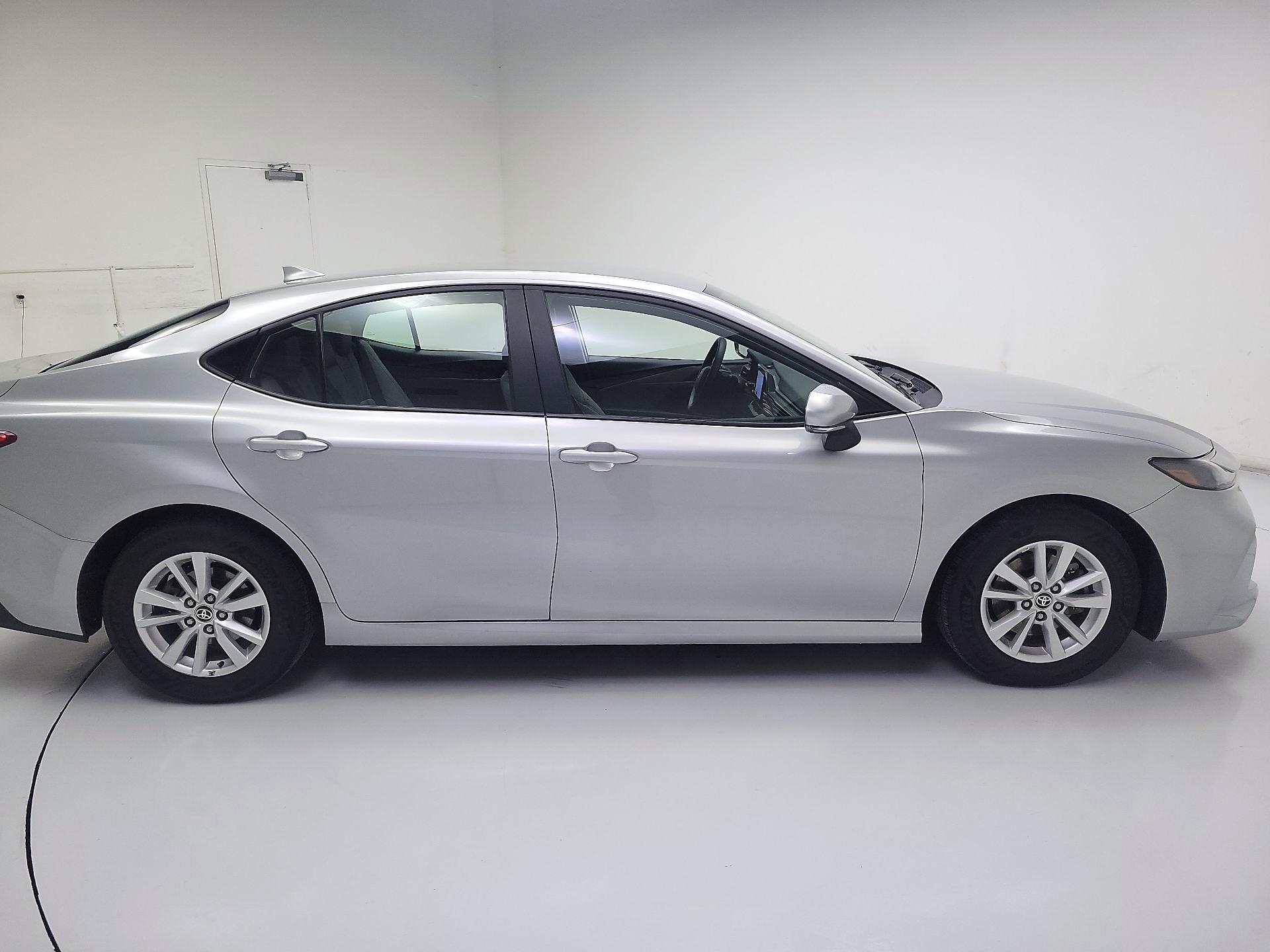 Thumbnail: 2025 Toyota Camry - 4