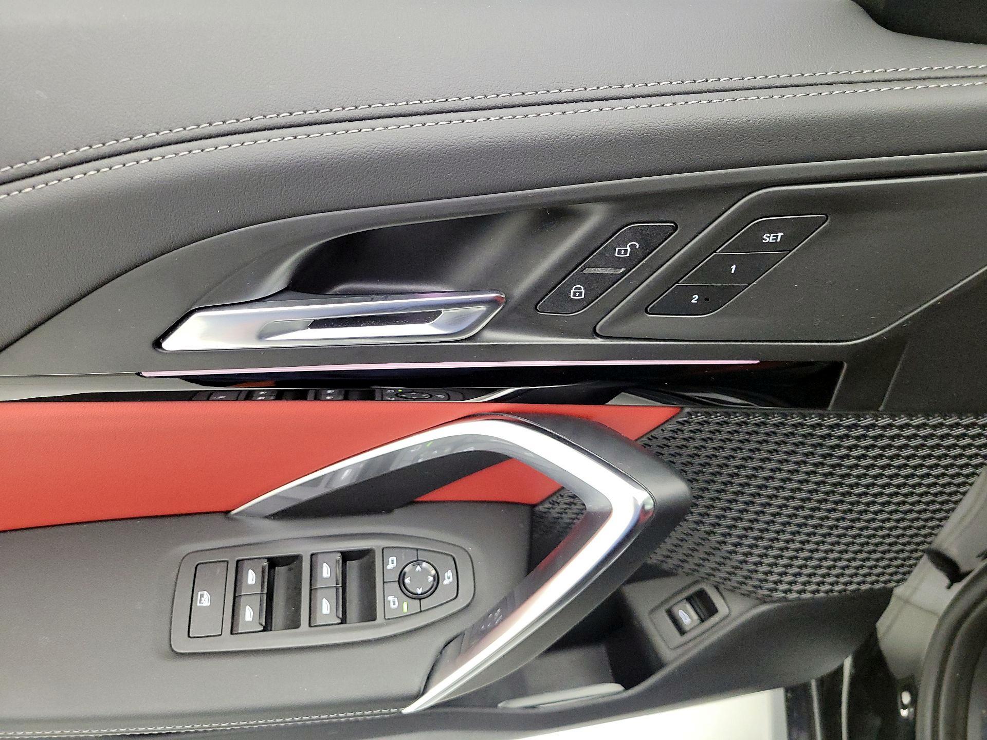 Thumbnail: 2024 BMW X1 - 10