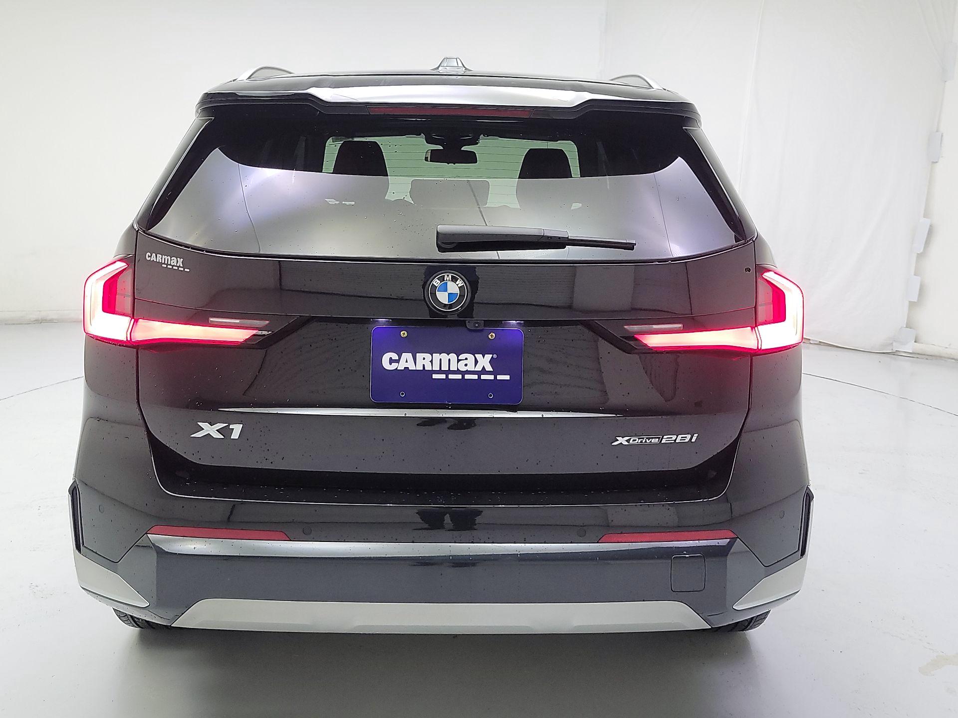 Thumbnail: 2024 BMW X1 - 6