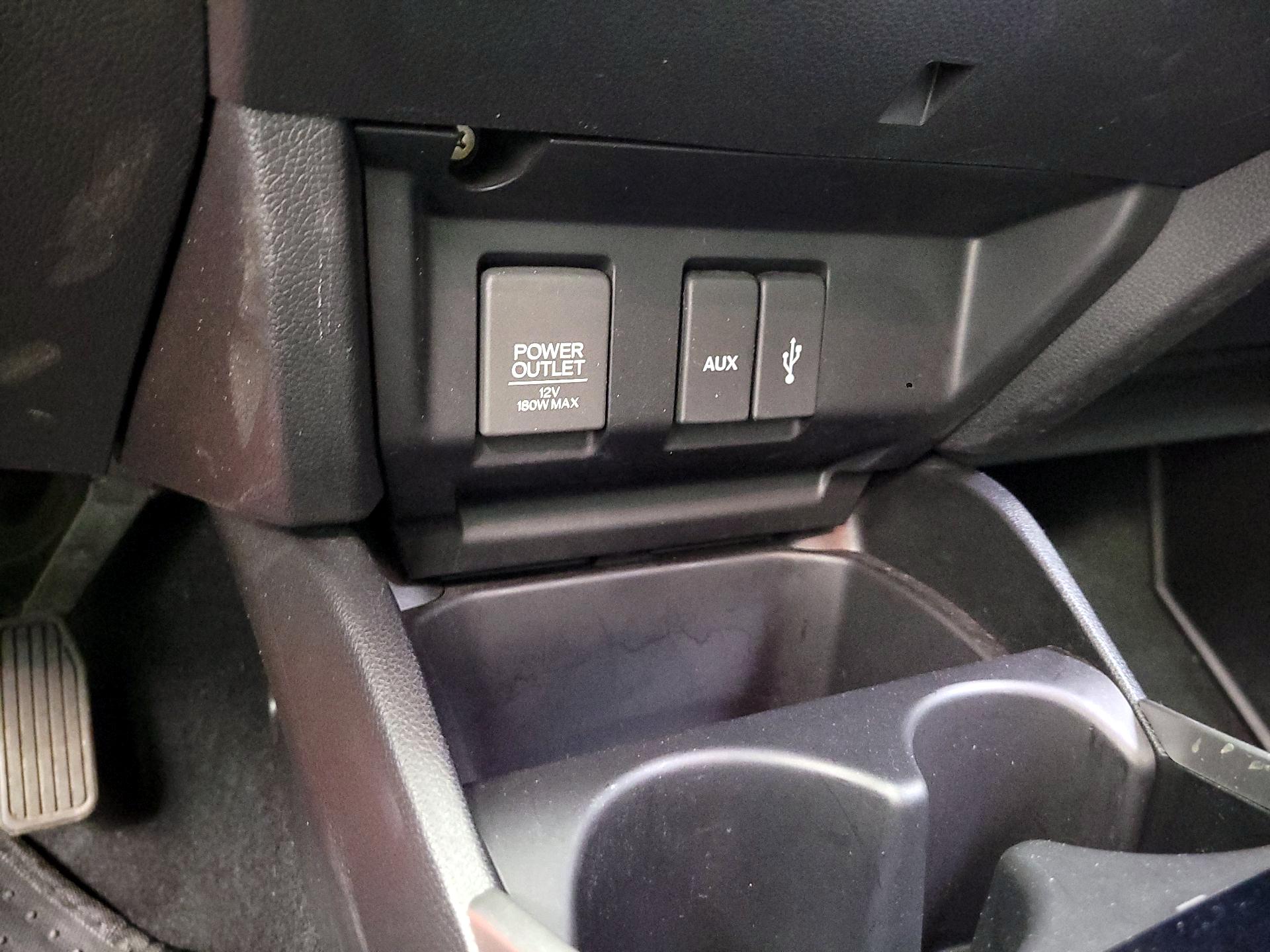 Thumbnail: 2016 Honda Fit - 16