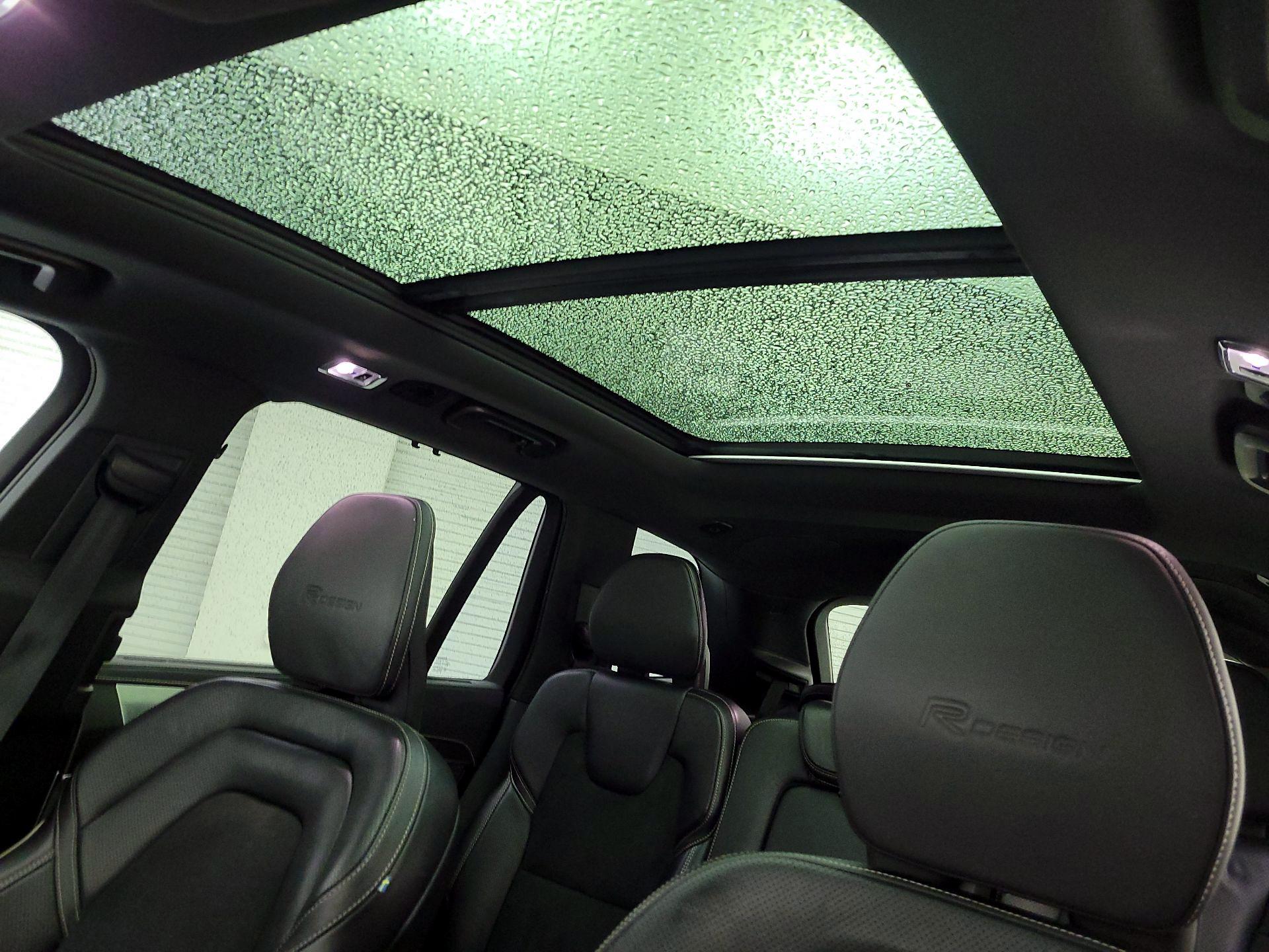 Thumbnail: 2019 Volvo XC90 - 18