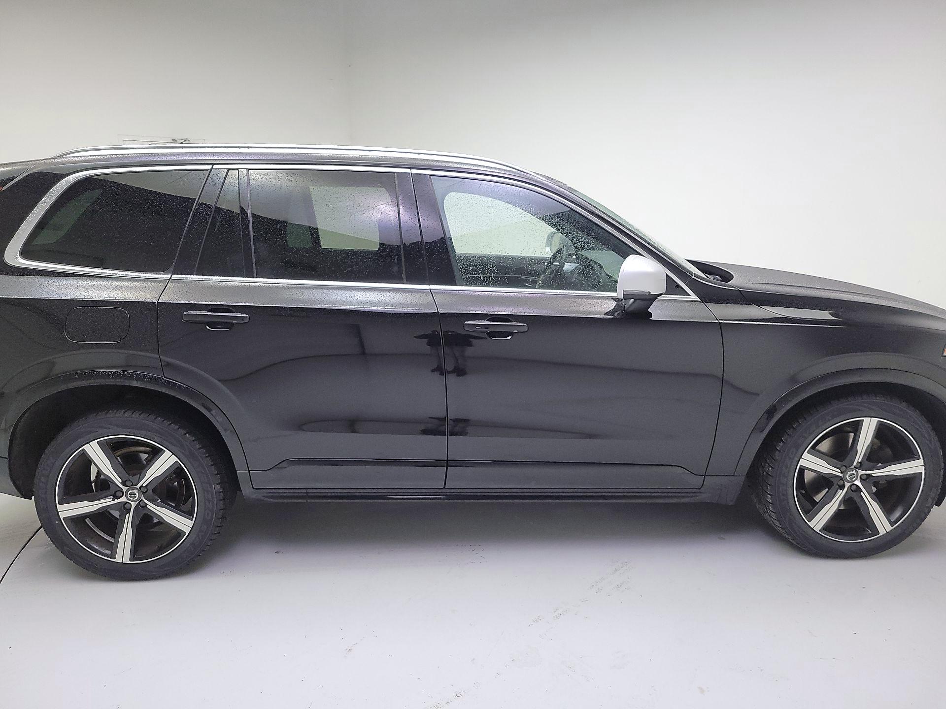 Thumbnail: 2019 Volvo XC90 - 4