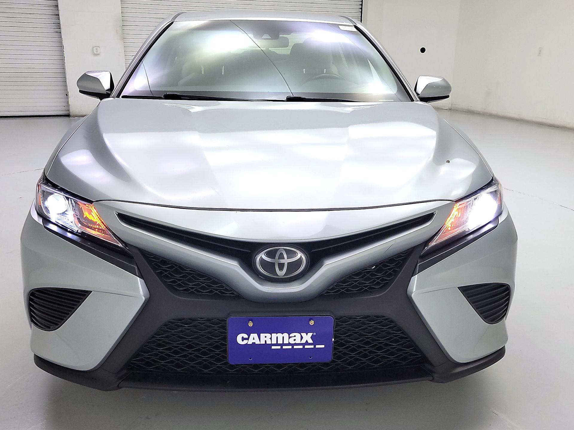 Thumbnail: 2018 Toyota Camry - 2