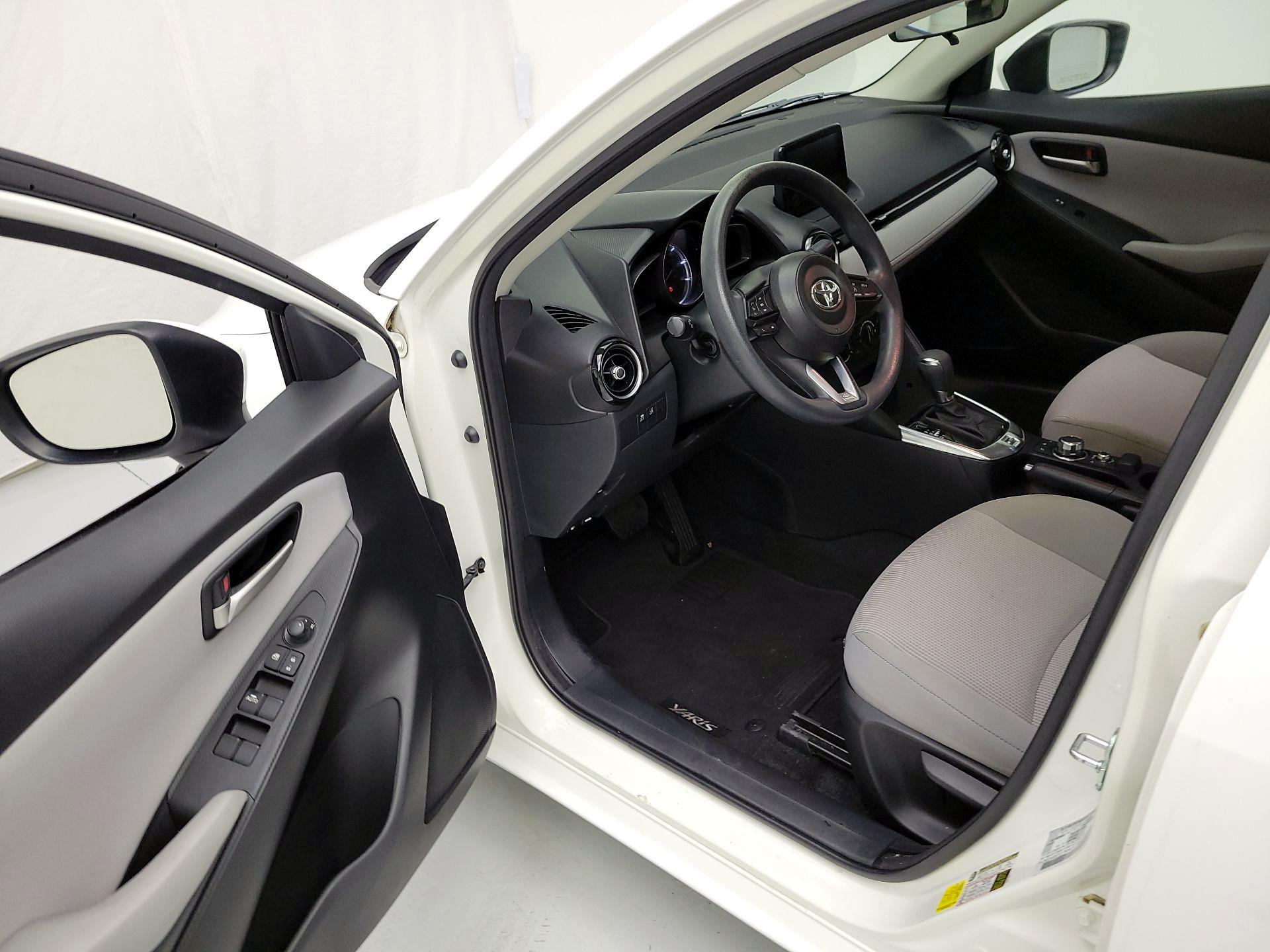 Thumbnail: 2019 Toyota Yaris - 11