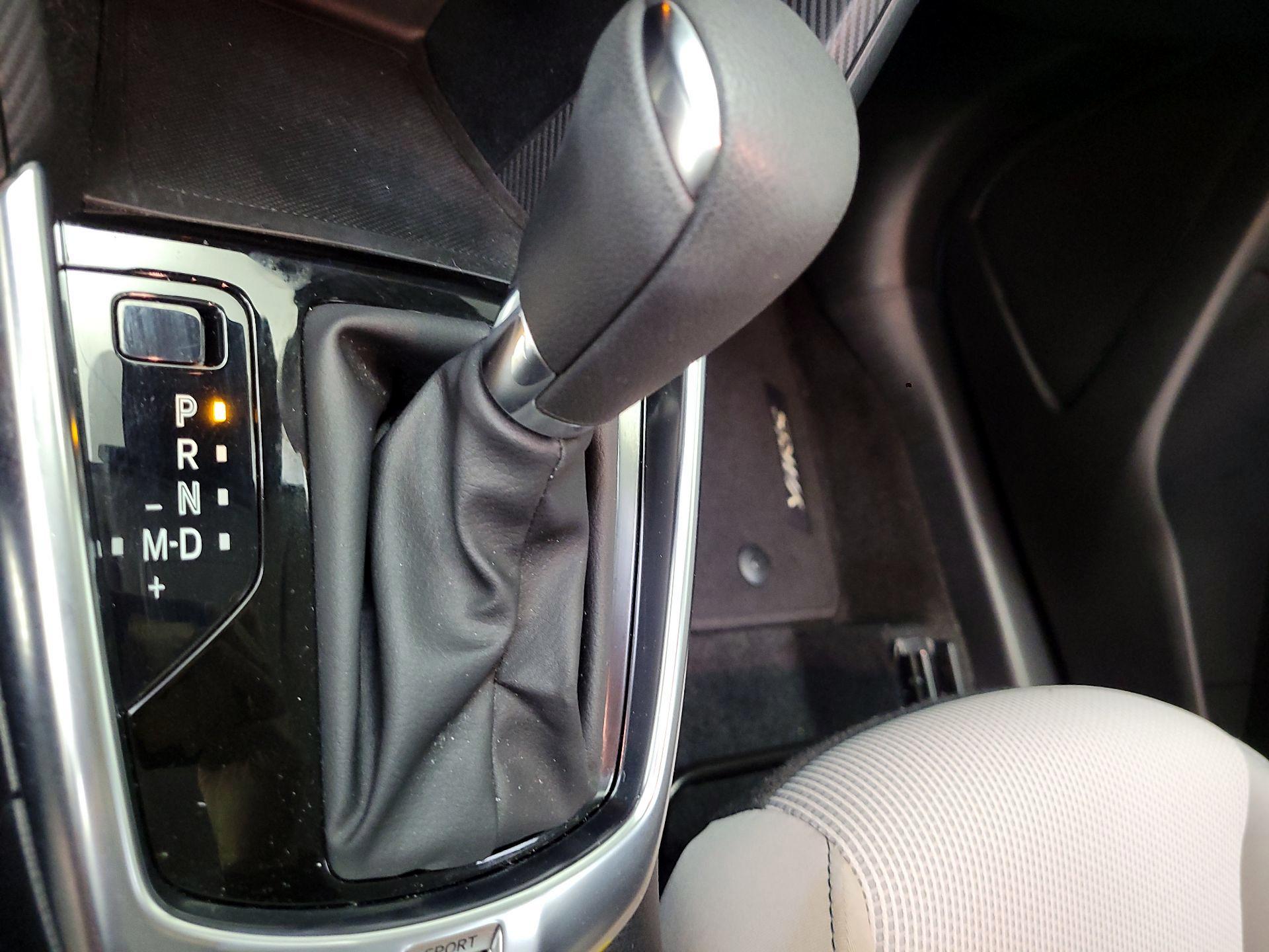 Thumbnail: 2019 Toyota Yaris - 17