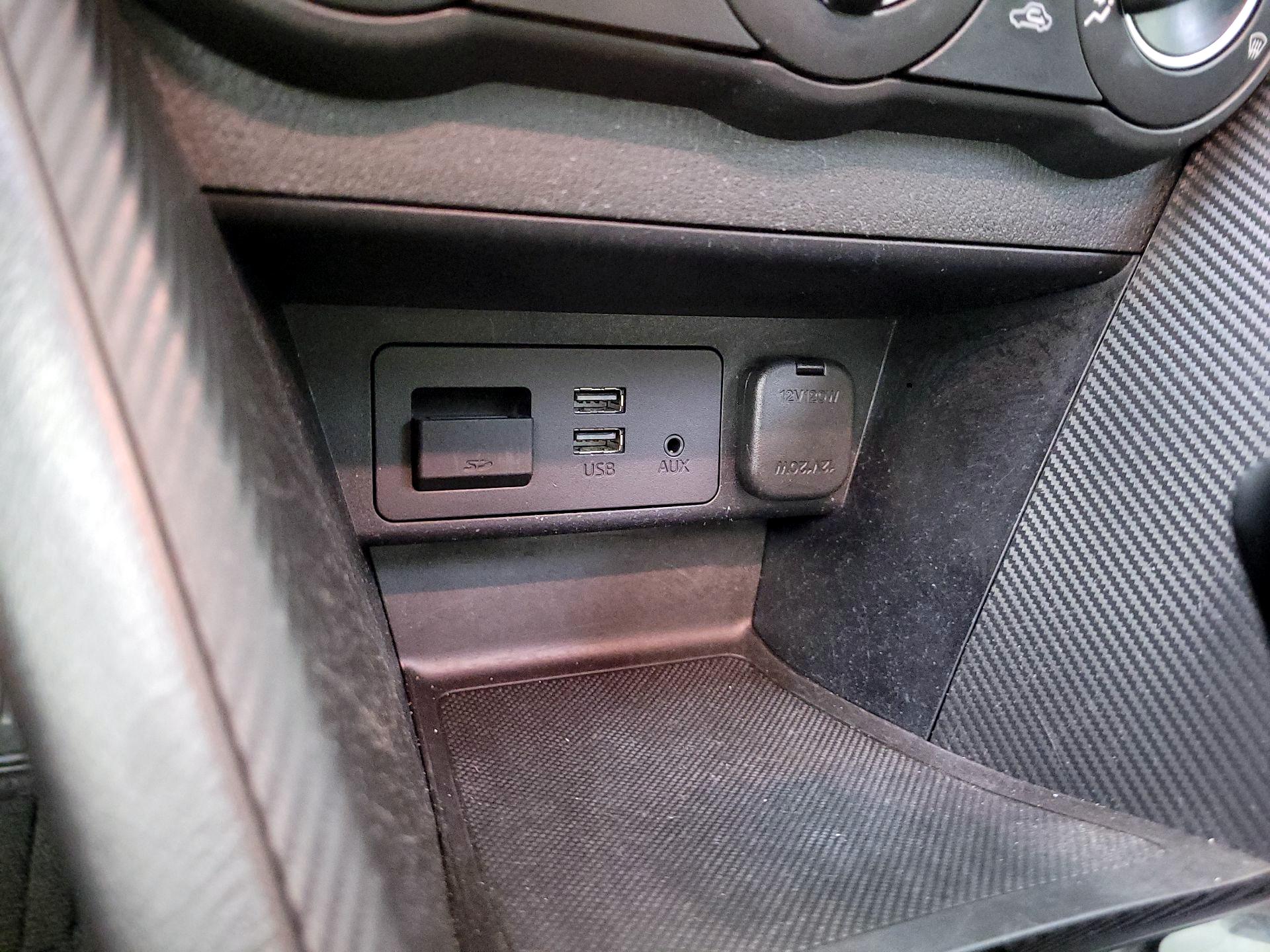 Thumbnail: 2019 Toyota Yaris - 18