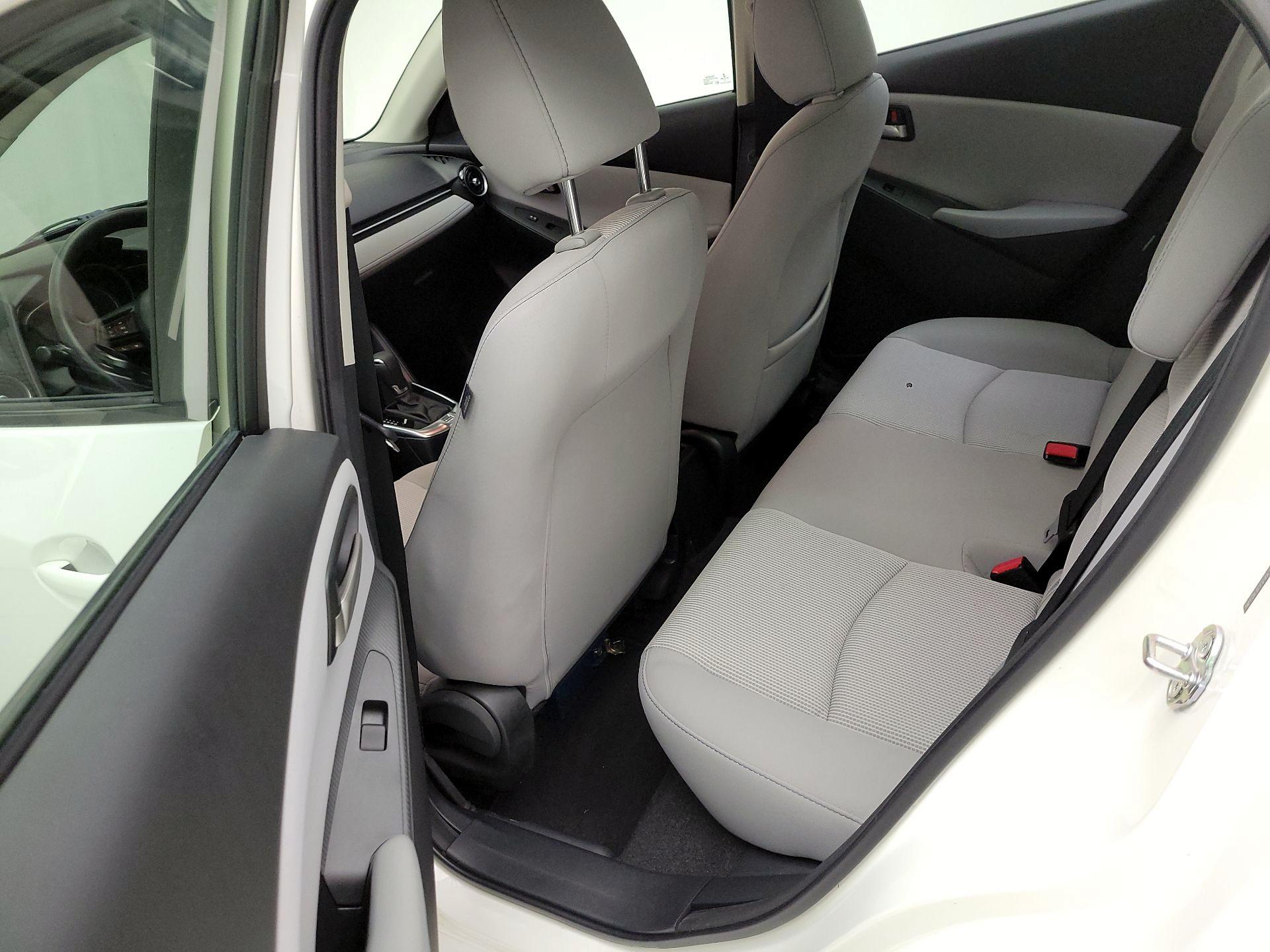 Thumbnail: 2019 Toyota Yaris - 19