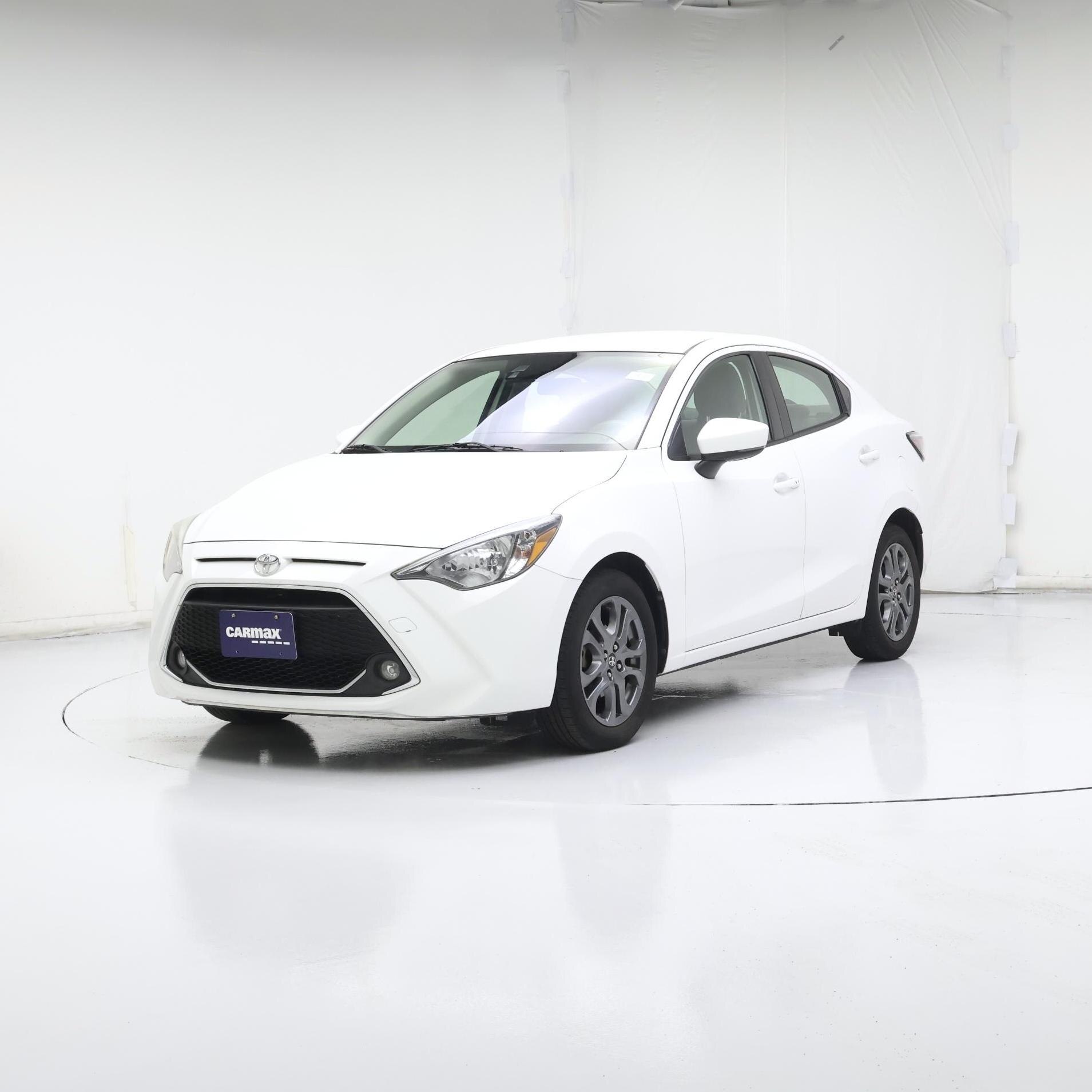 Thumbnail: 2019 Toyota Yaris - 4