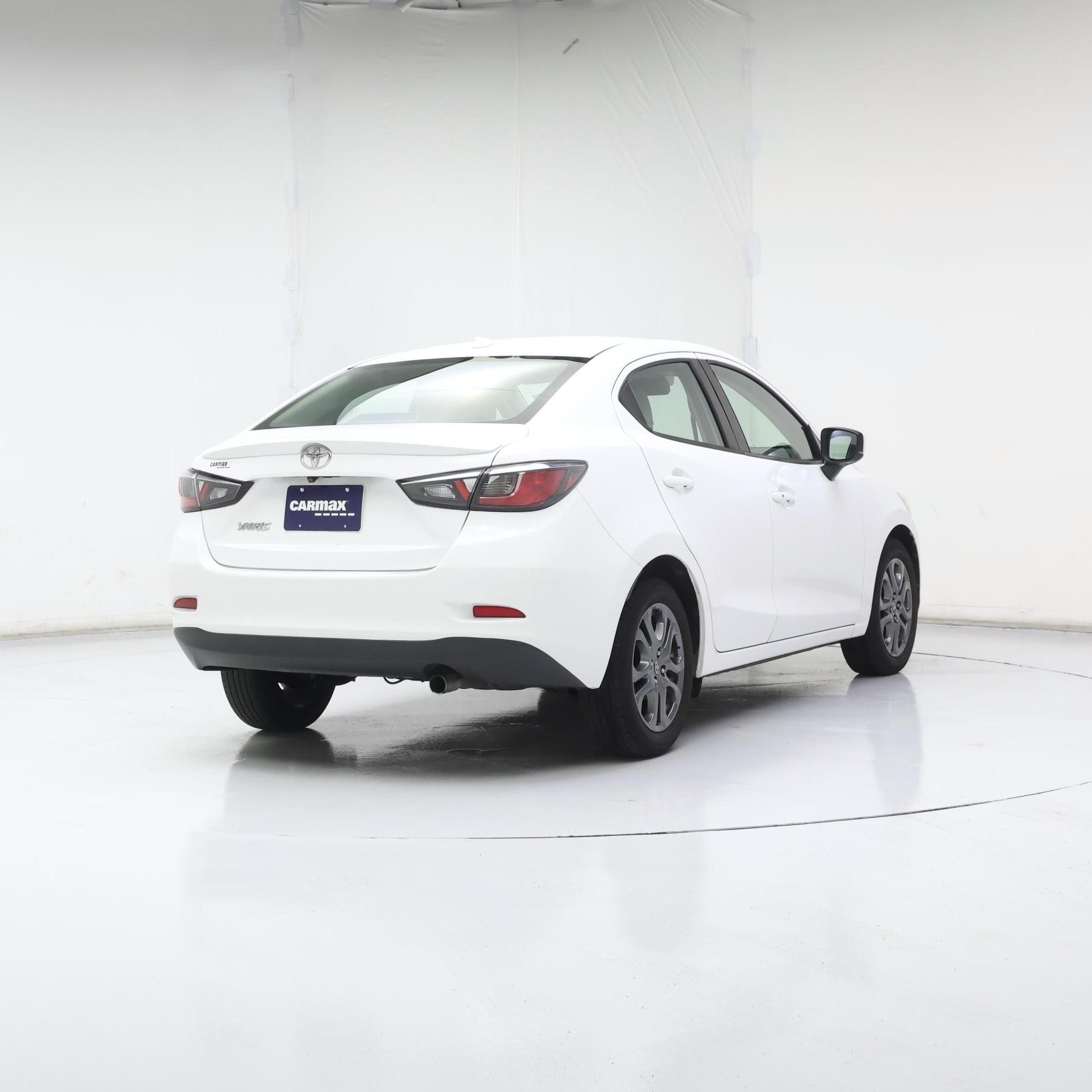 Thumbnail: 2019 Toyota Yaris - 8