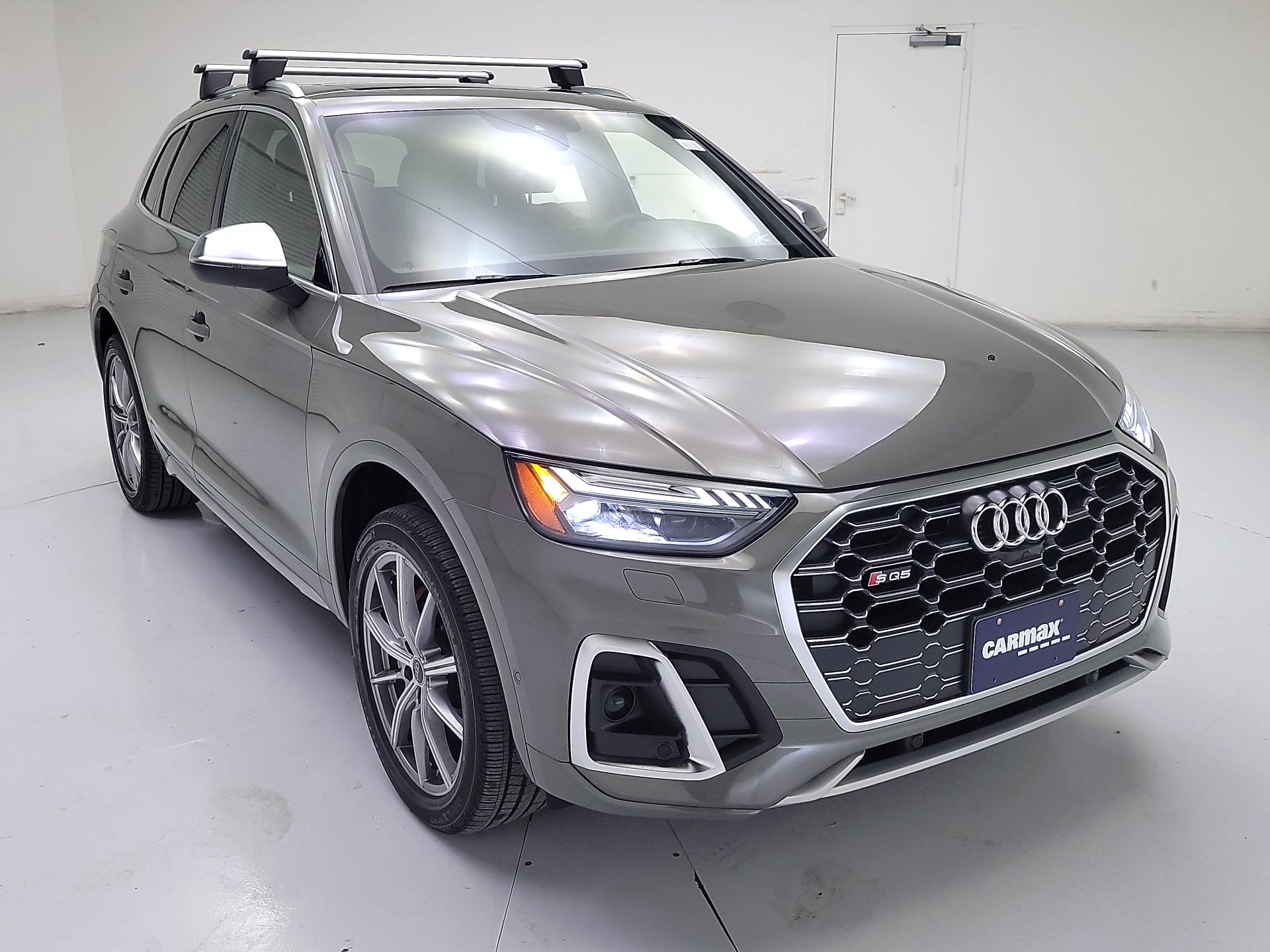 Thumbnail: 2025 Audi SQ5 - 1