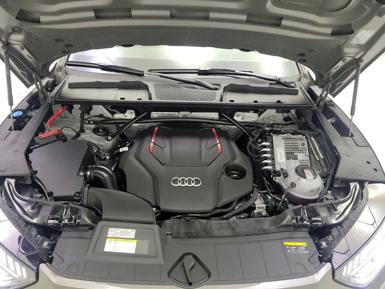 2025 Audi SQ5 Prestige - Photo 22