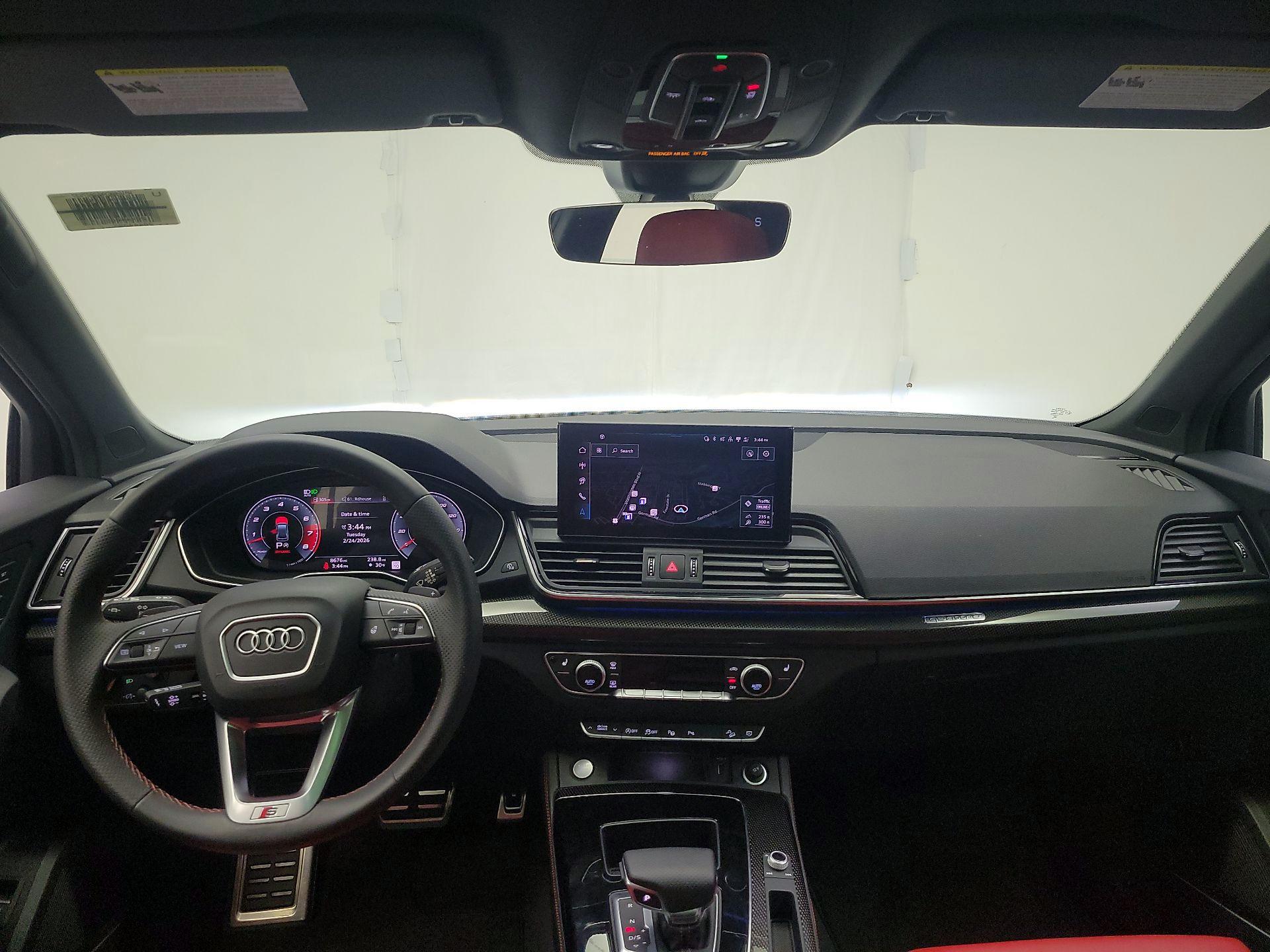 Thumbnail: 2025 Audi SQ5 - 8
