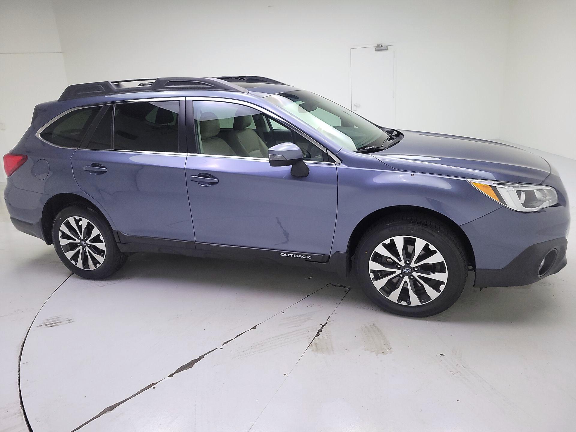 Thumbnail: 2016 Subaru Outback - 4